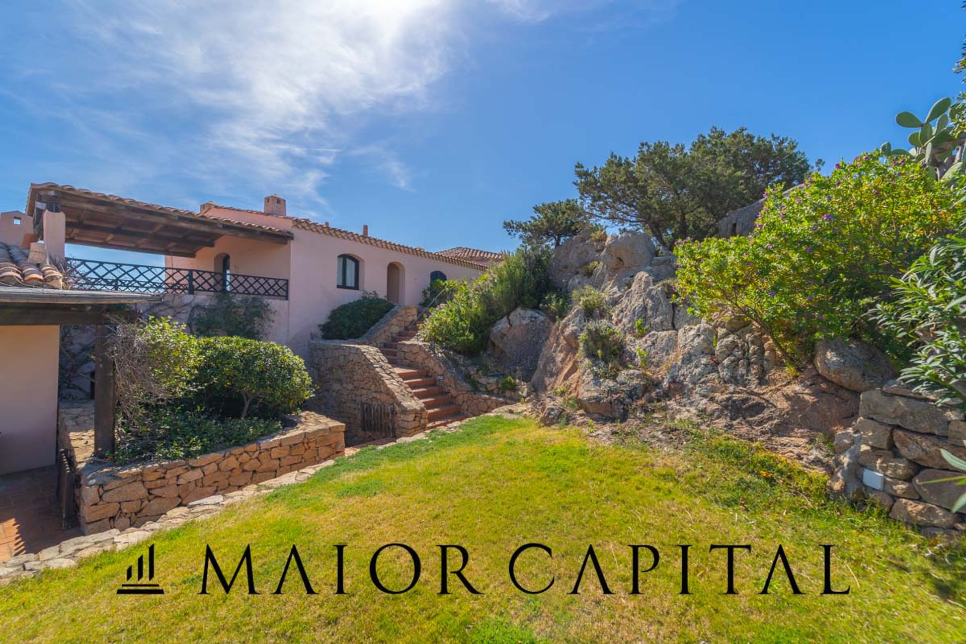 Condominium in Arzachena, Sardinia 11642439