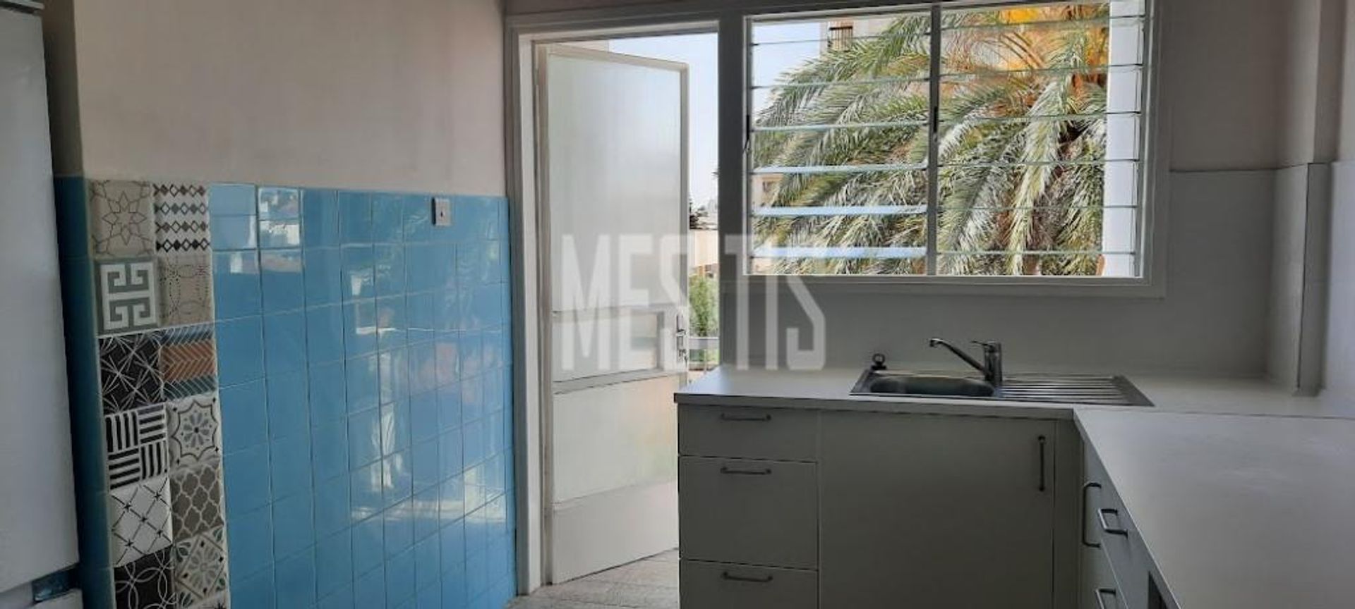 Condominium dans Agios Dometios, Nicosia 11642859