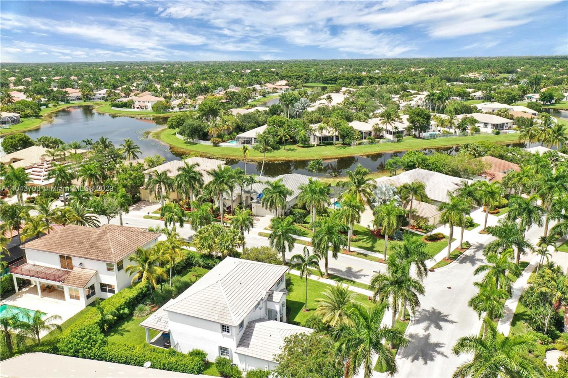 بيت في Weston, Florida 11642989