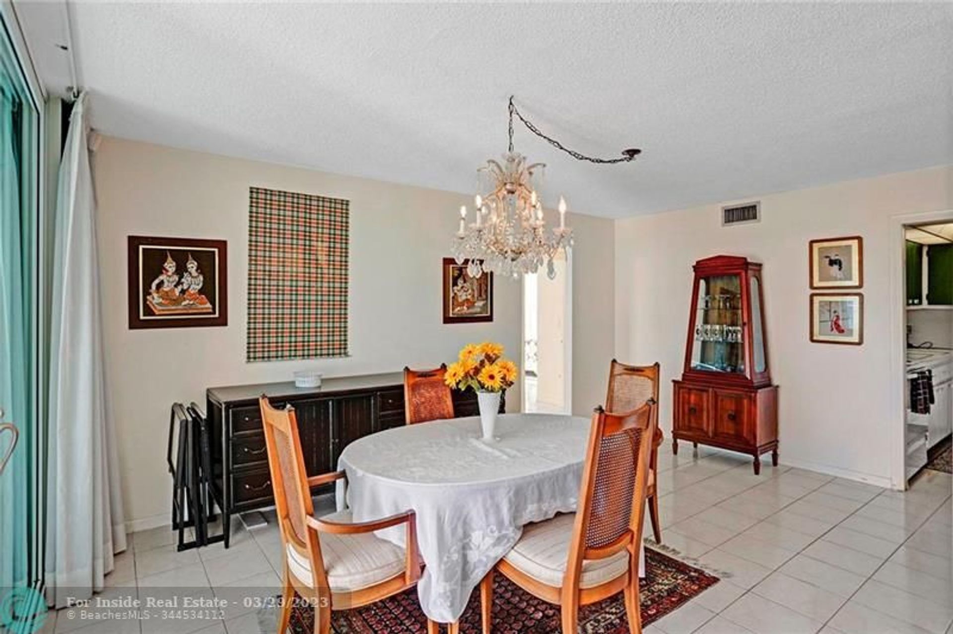 Condominium in Hollywood, Florida 11642993