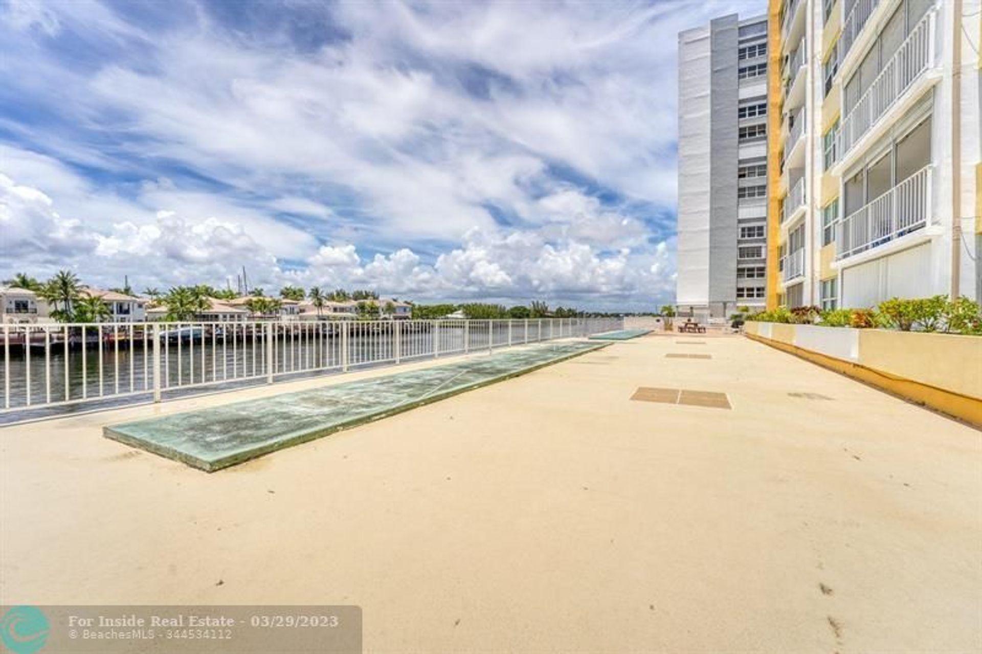 Condominio nel Hollywood, Florida 11642993