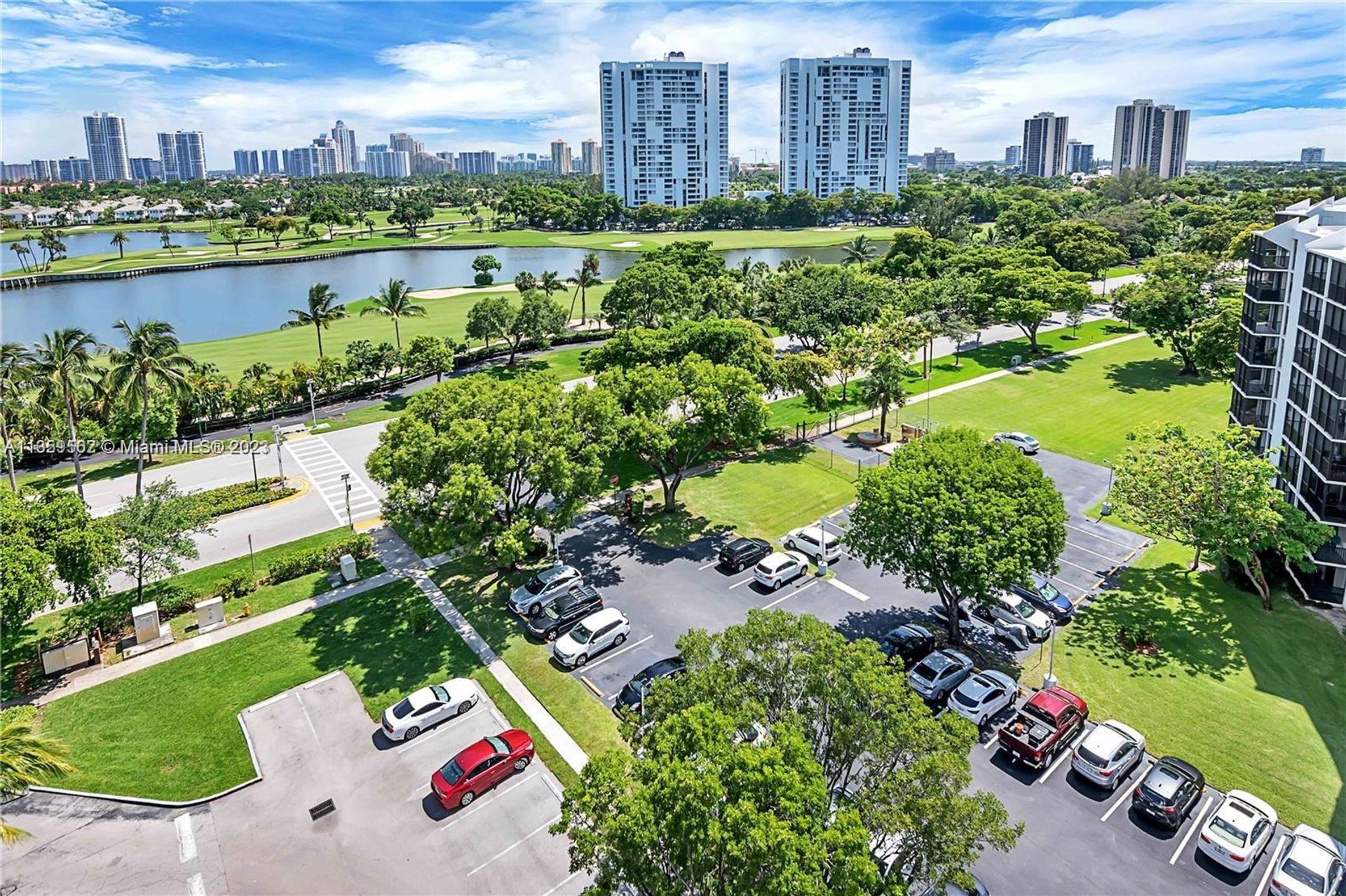 Condominio en Aventura, Florida 11644876