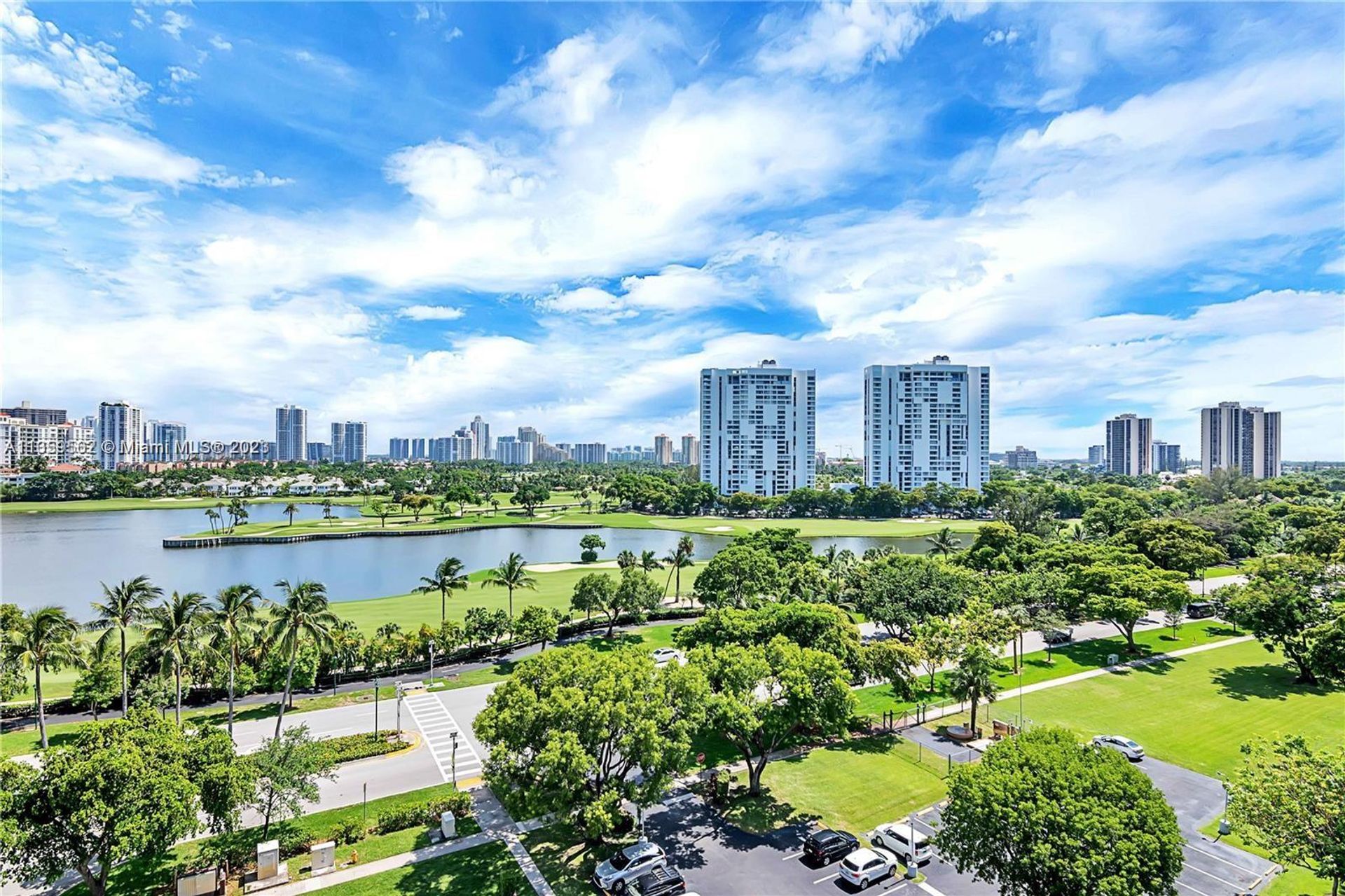 Condominio en Aventura, Florida 11644876