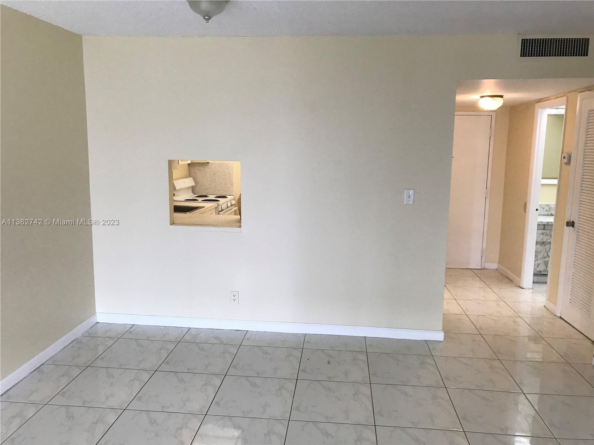 Rumah di North Miami Beach, Florida 11644881