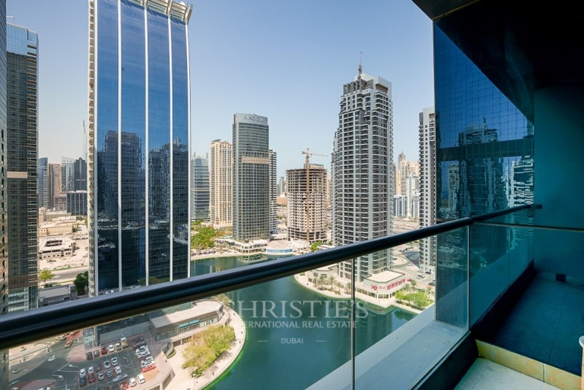 Condominium in Dubai, Dubayy 11645177