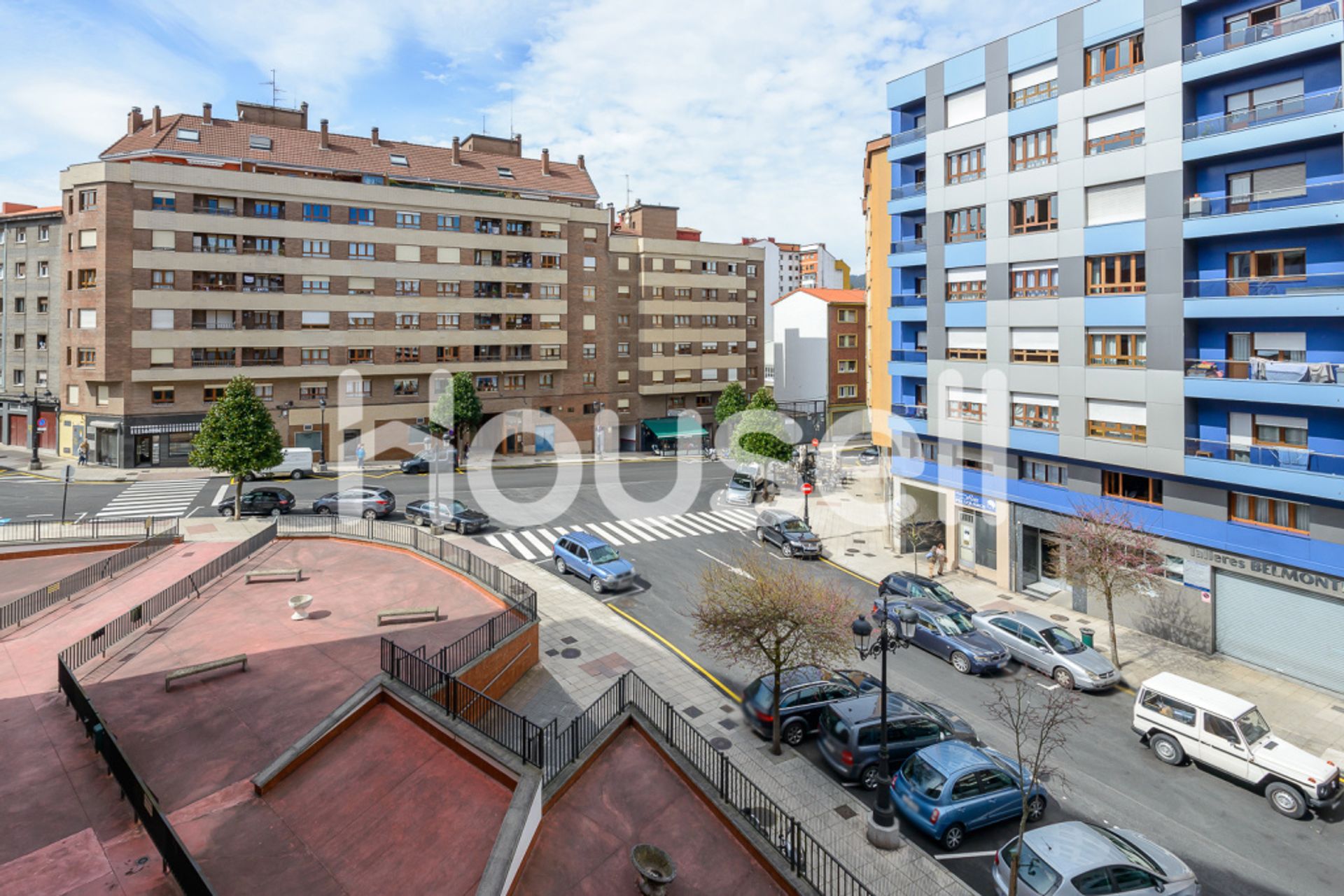 Osakehuoneisto sisään Oviedo, Principado de Asturias 11646312