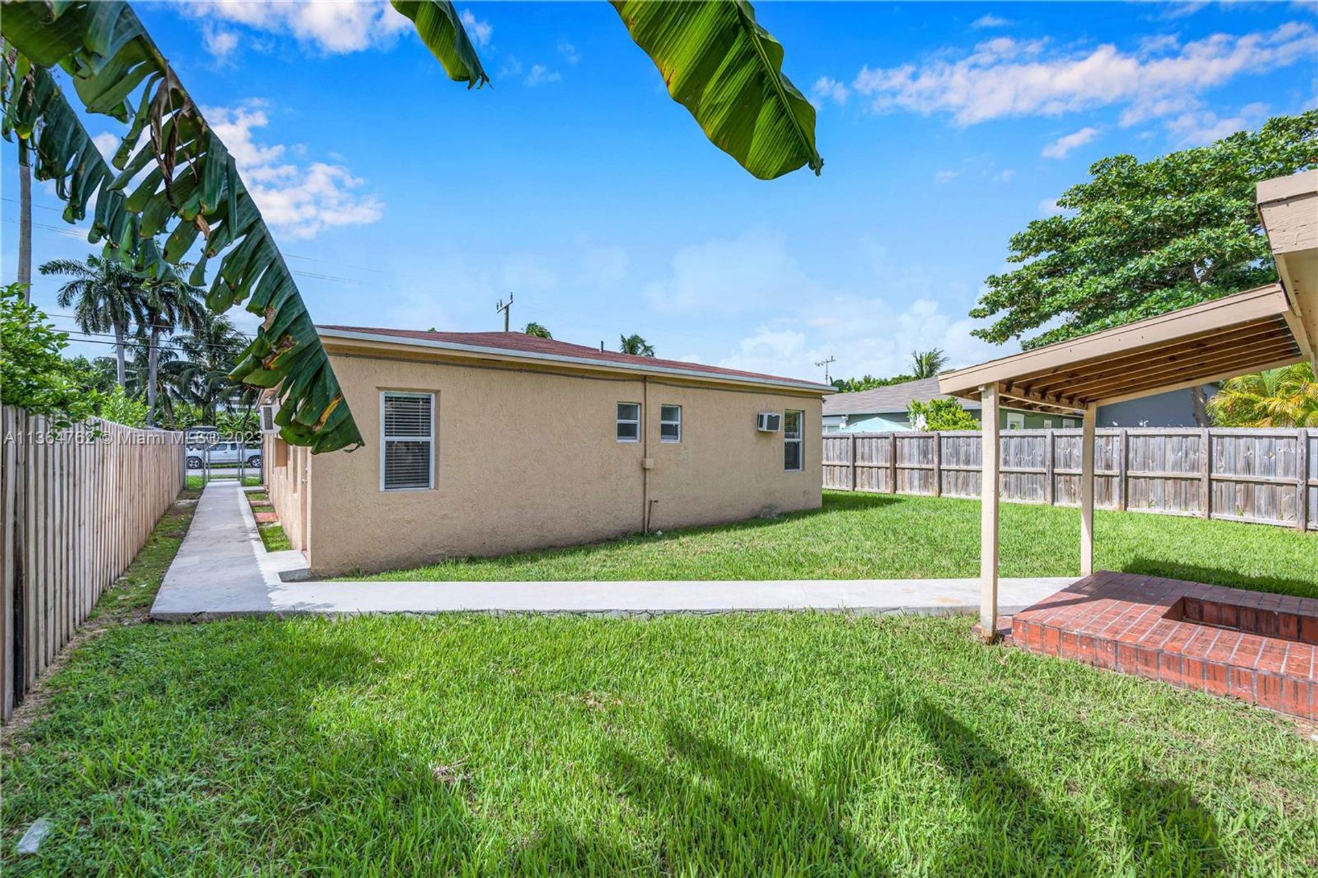 rumah dalam Miami, Florida 11646340