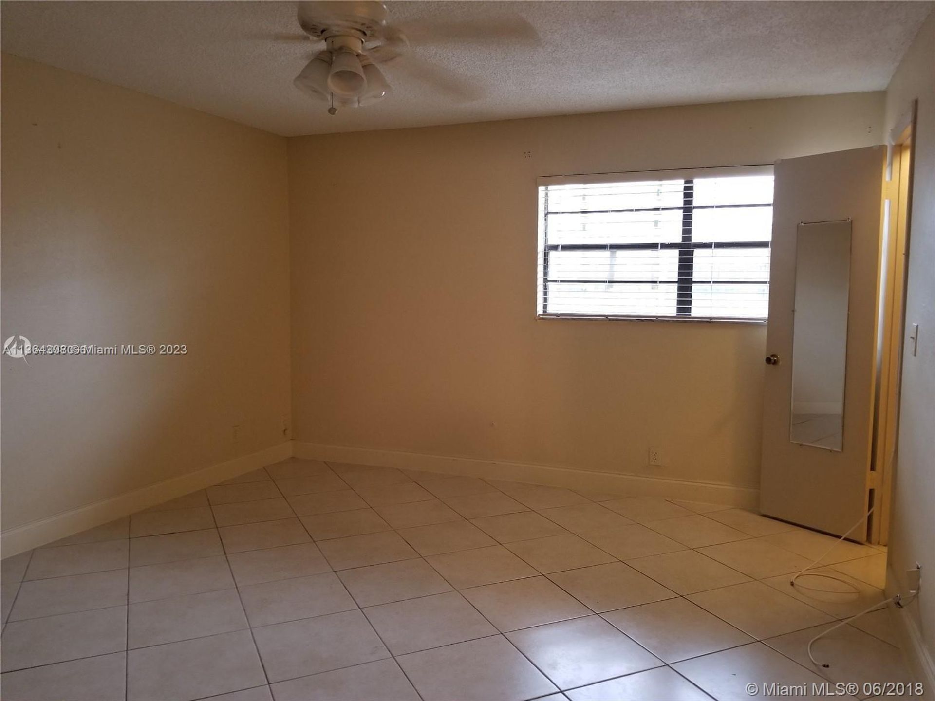 Condominio nel Coral Springs, Florida 11646342