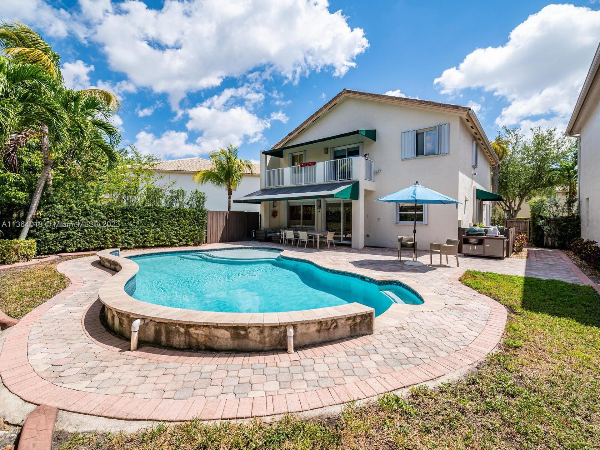 House in Doral, Florida 11646349