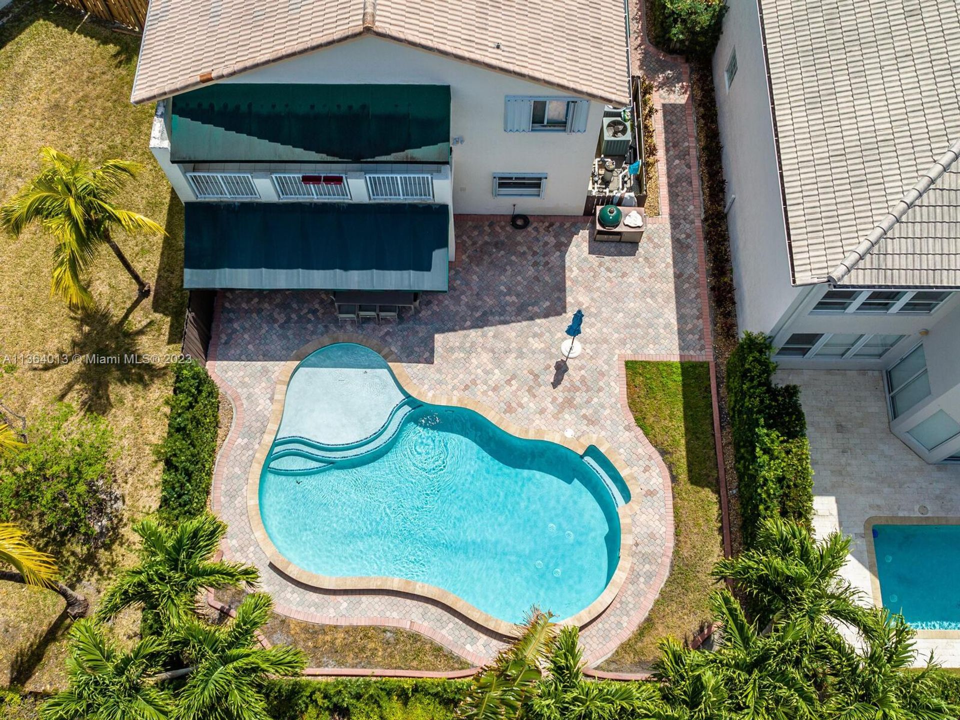 House in Doral, Florida 11646349