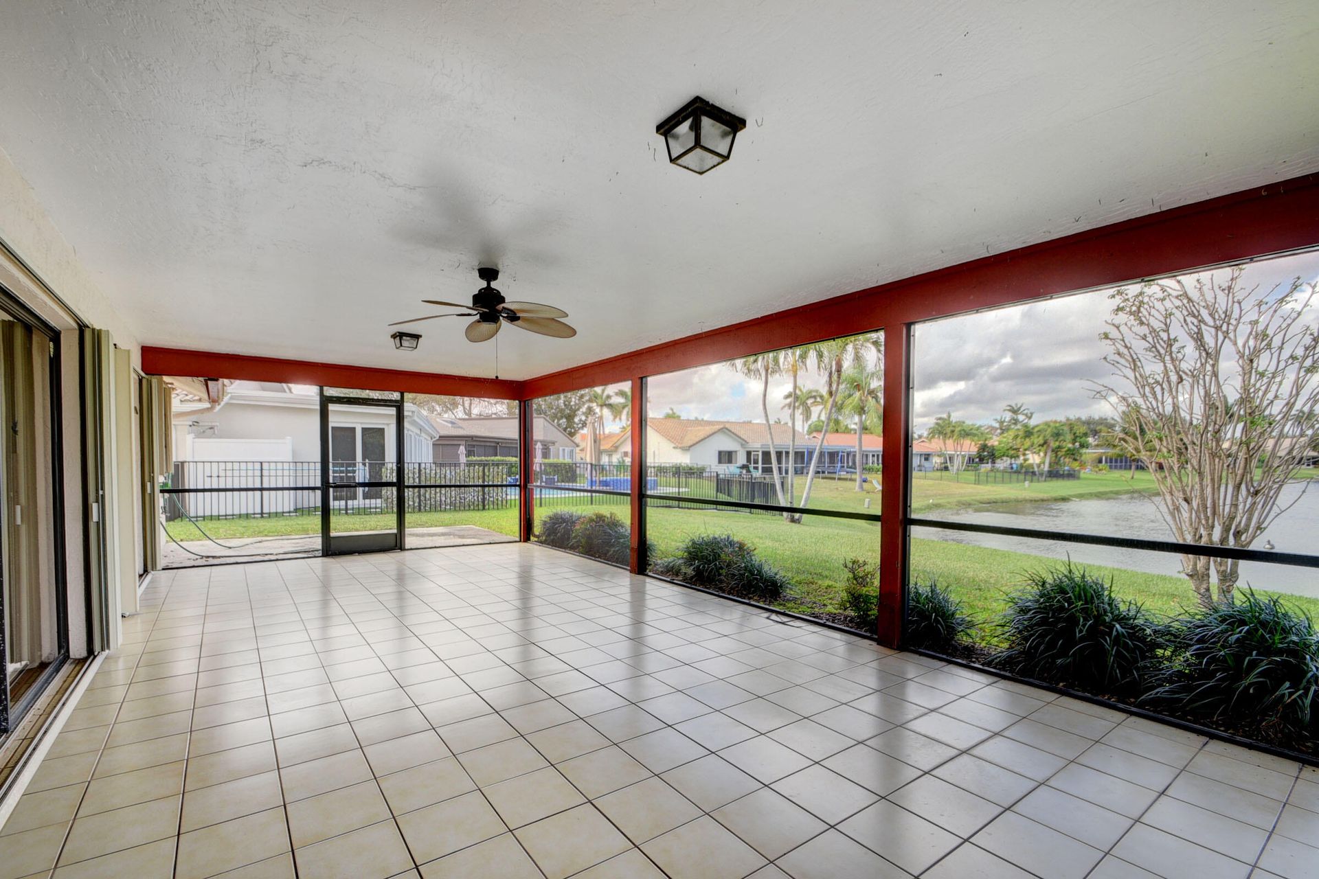 House in Boynton Beach, Florida 11646358