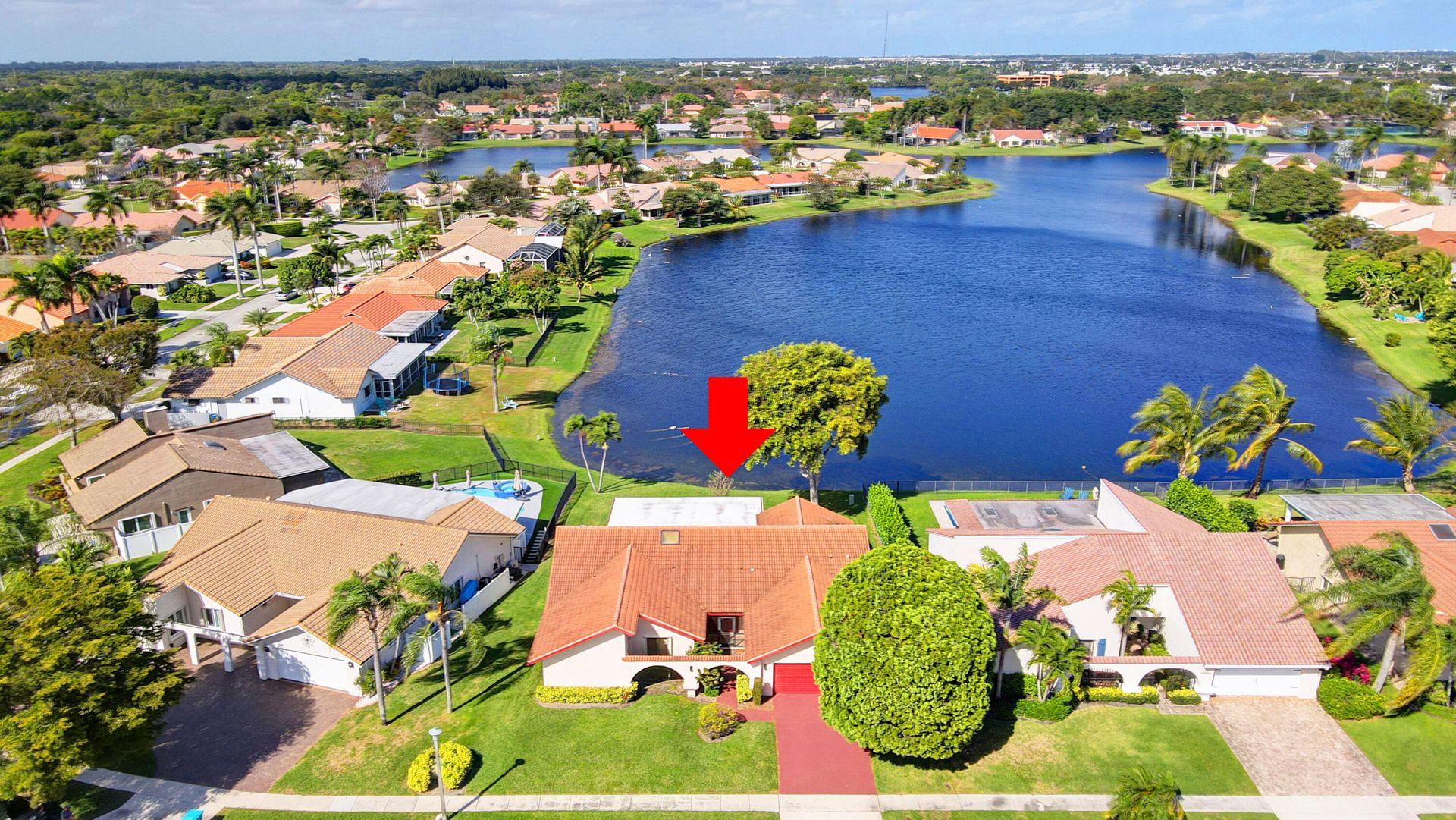 House in Boynton Beach, Florida 11646358