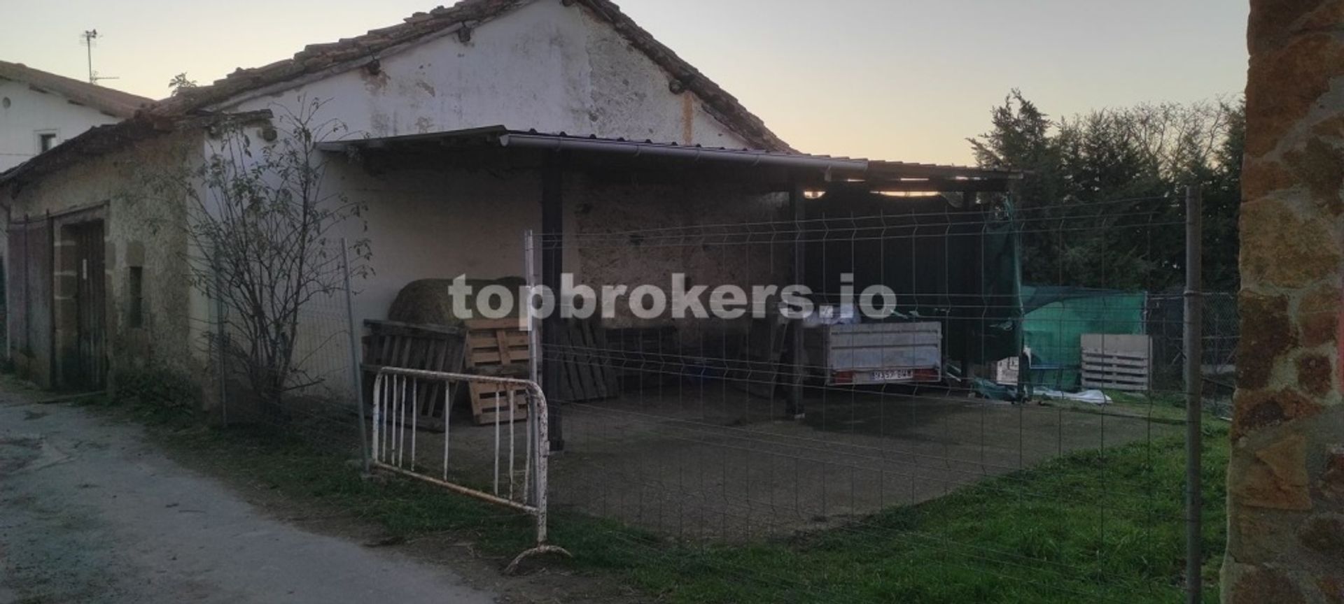 House in Medina de Pomar, Castille-Leon 11648044