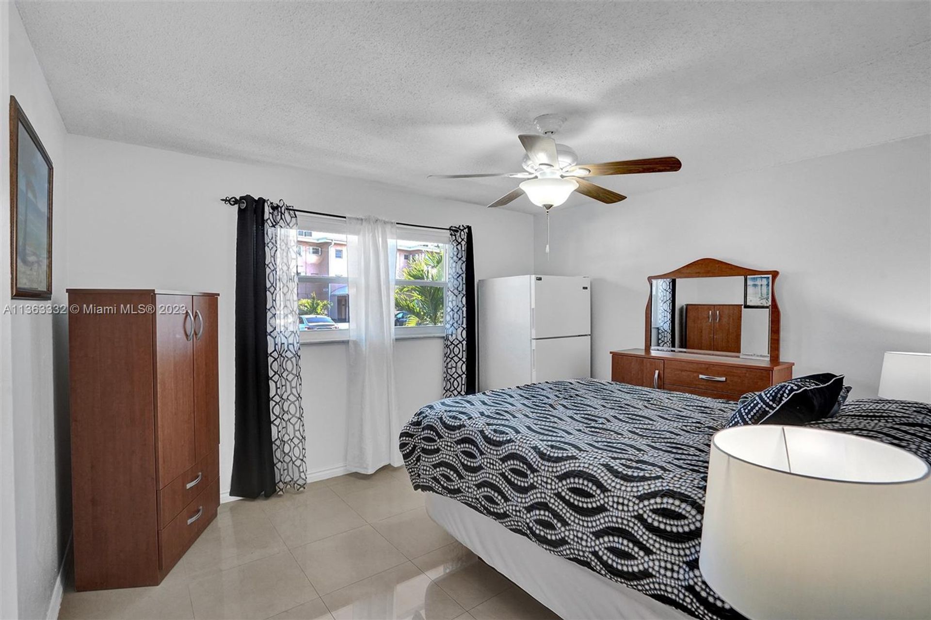 Συγκυριαρχία σε Hallandale Beach, Florida 11648110