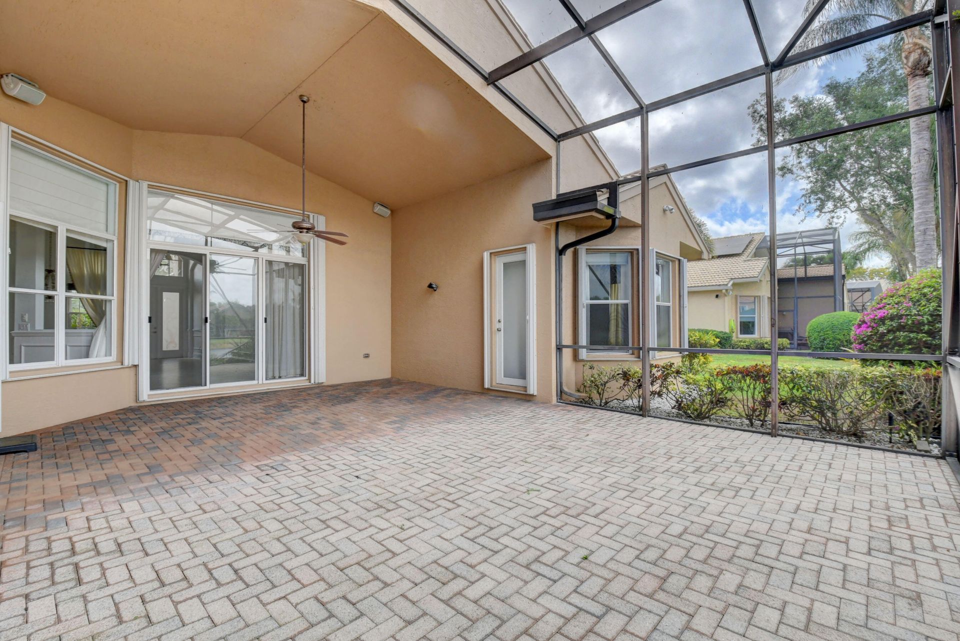 House in Boynton Beach, Florida 11648120