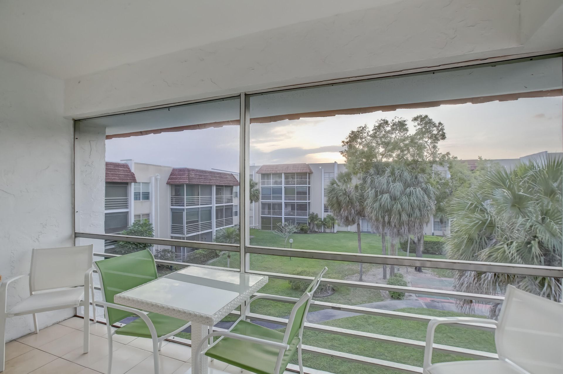 Condominium in Lauderhill, Florida 11649052