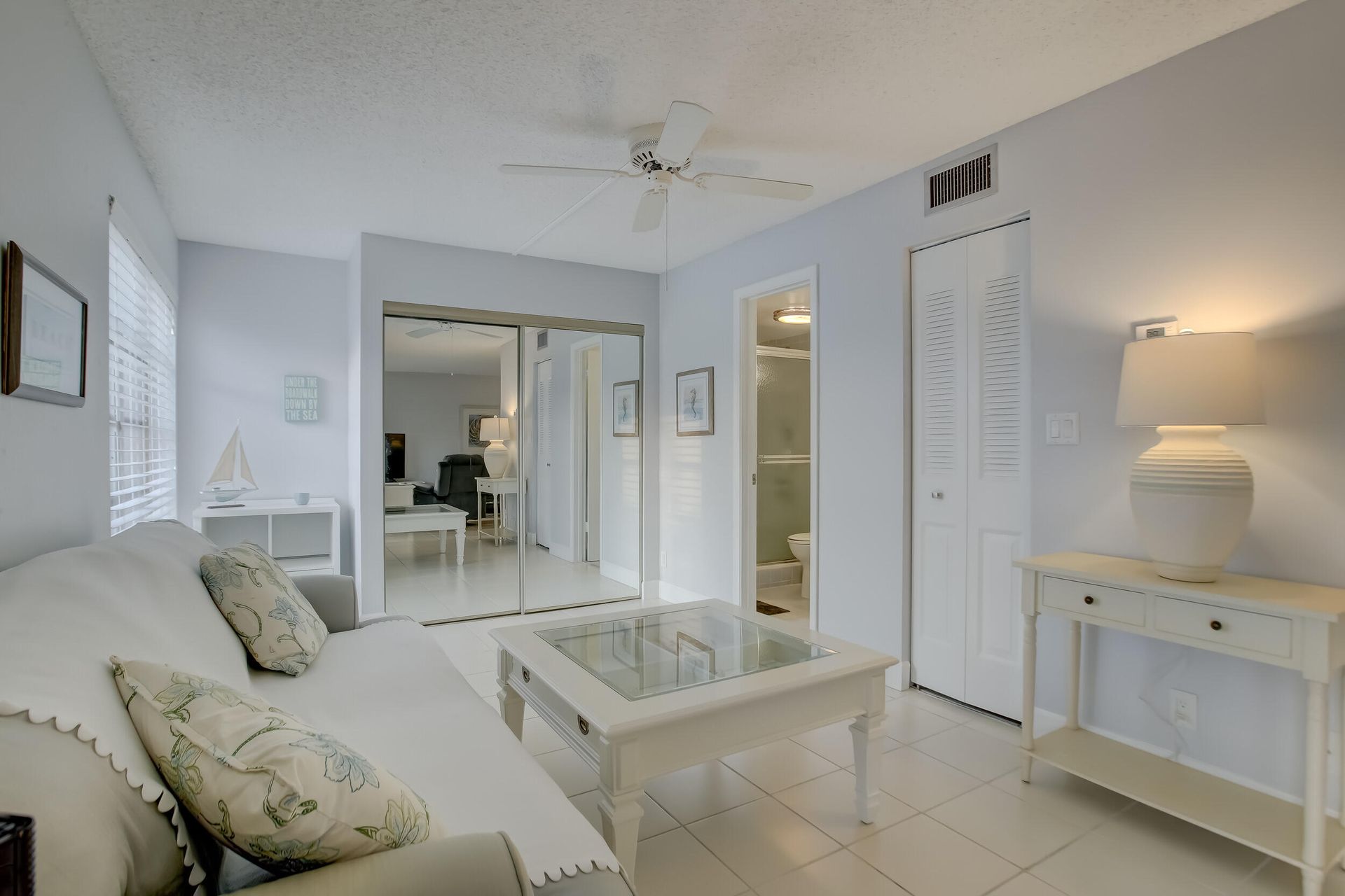 Condominium in Lauderhill, Florida 11649052