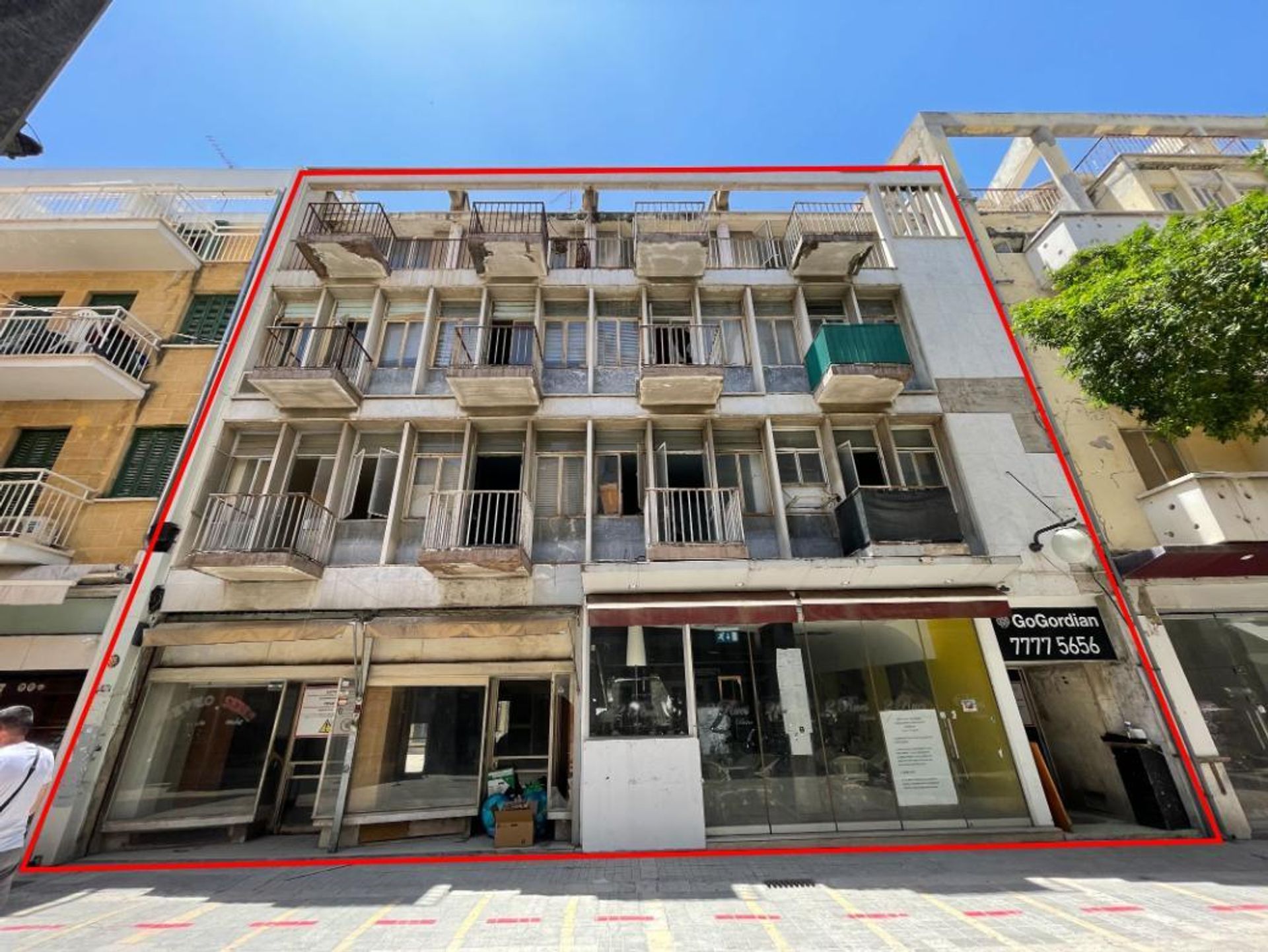 Komersial dalam Nicosia,  11650445