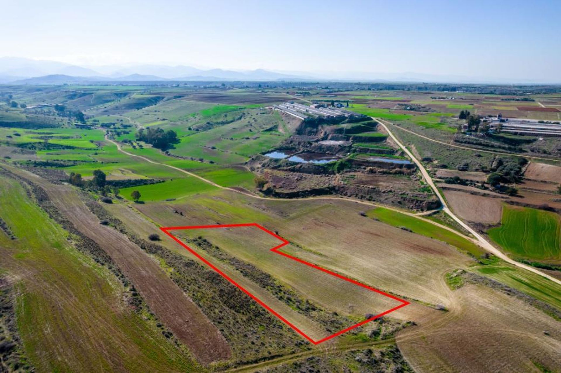 Land i , Lefkoşa kazası 11651076