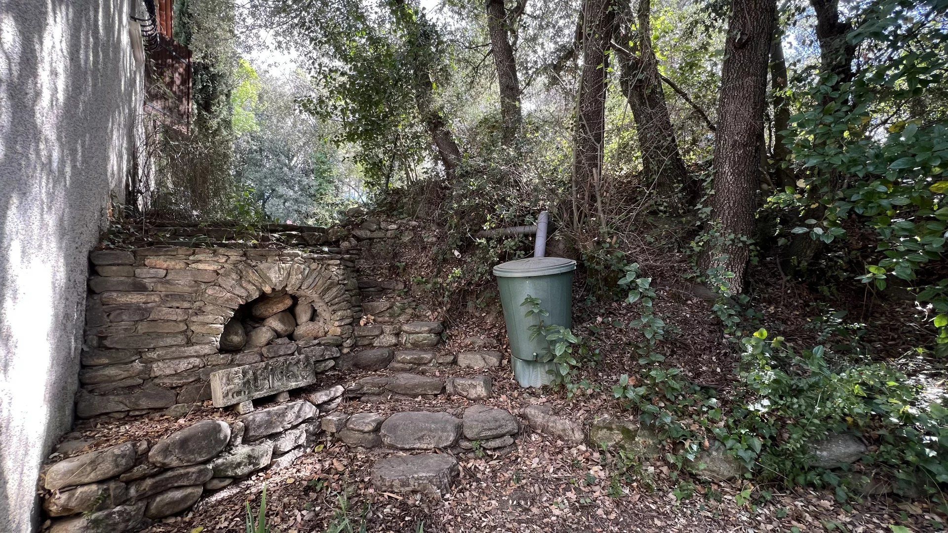 بيت في Maureillas-las-Illas, Pyrénées-Orientales 11655705