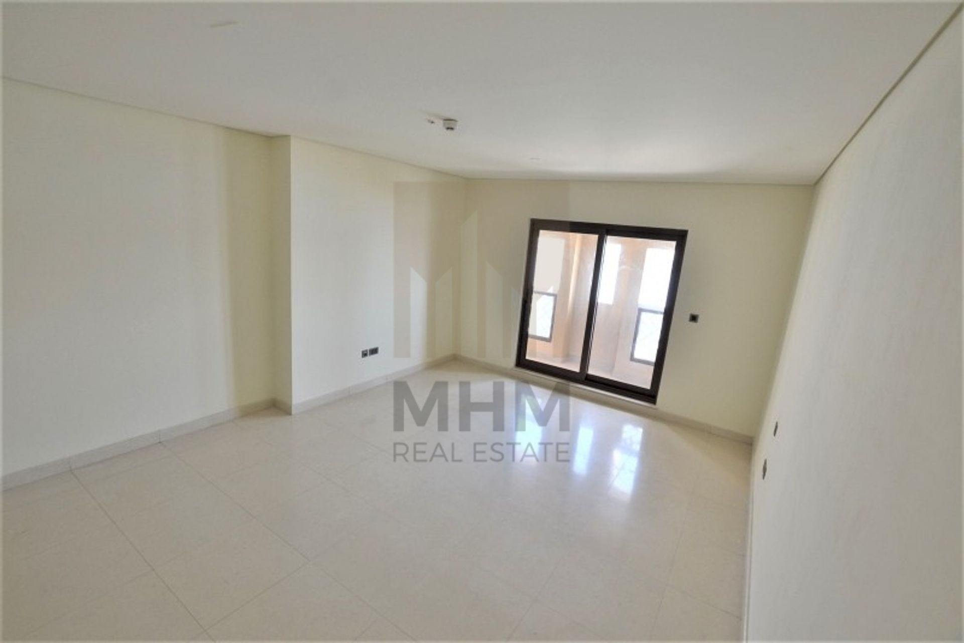 Condominium in Dubai, Dubayy 11656366