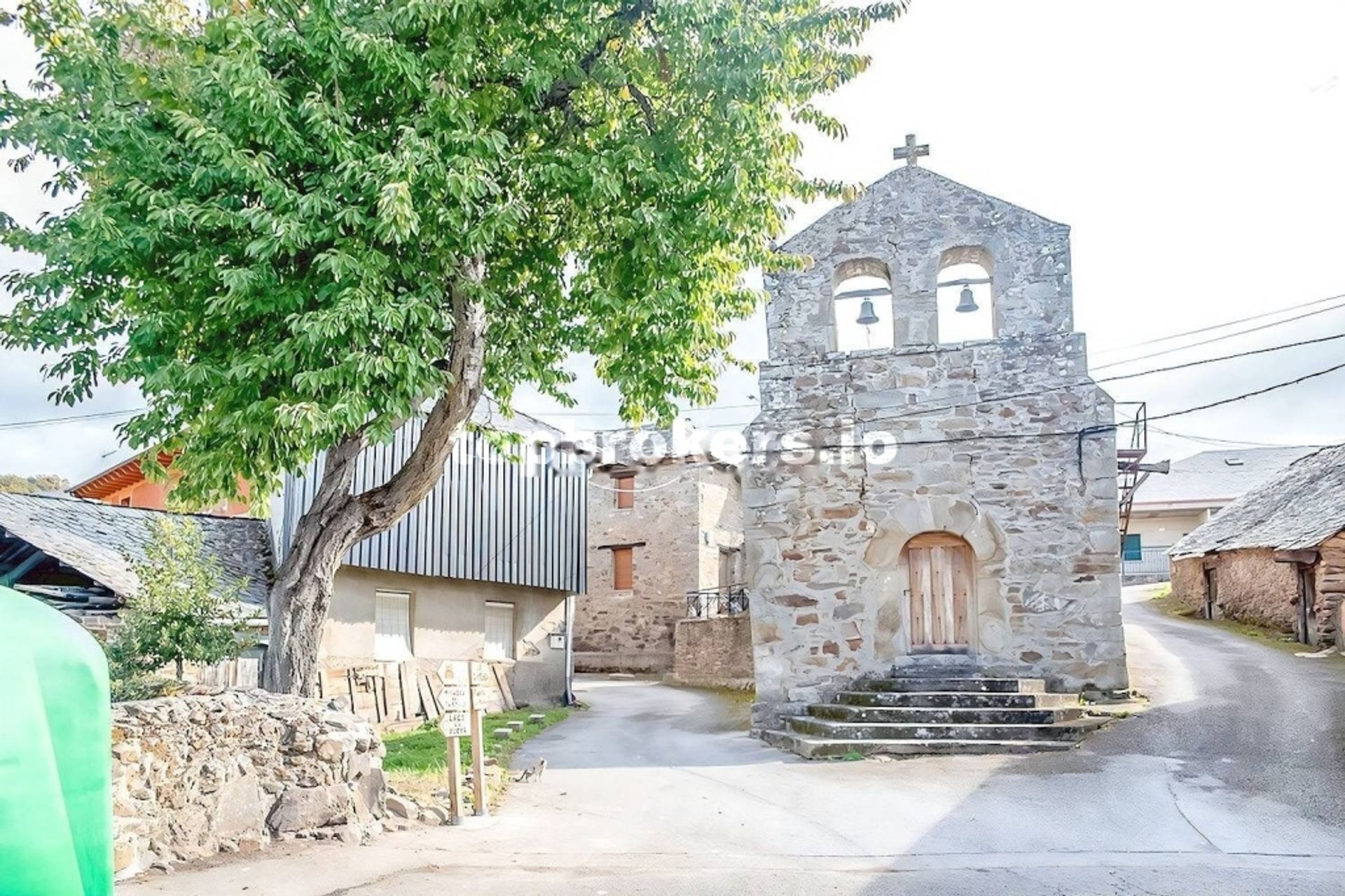 Dom w Oteruelo de la Valdoncina, Castilla y León 11656687