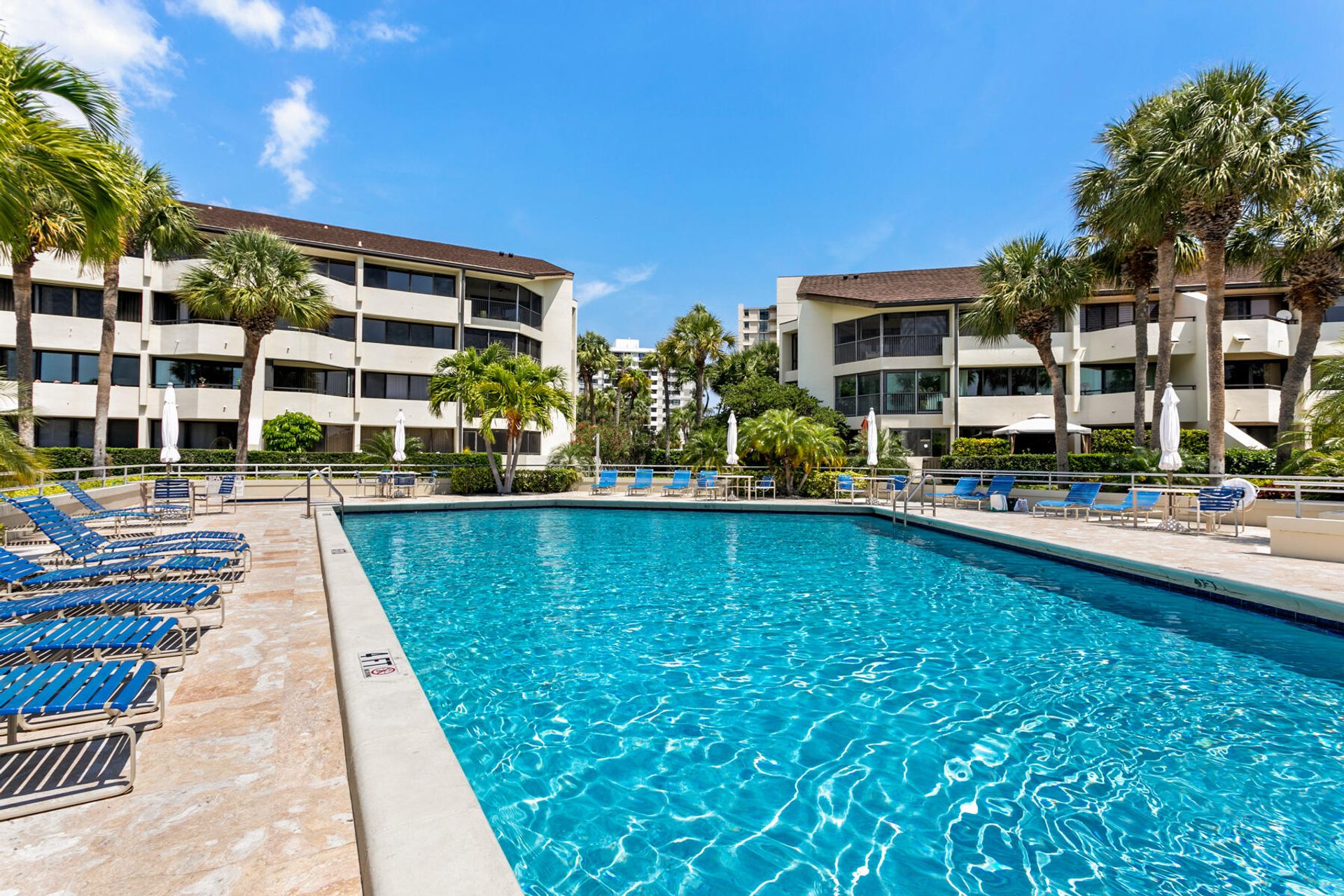 Condominium in North Palm Beach, Florida 11656737