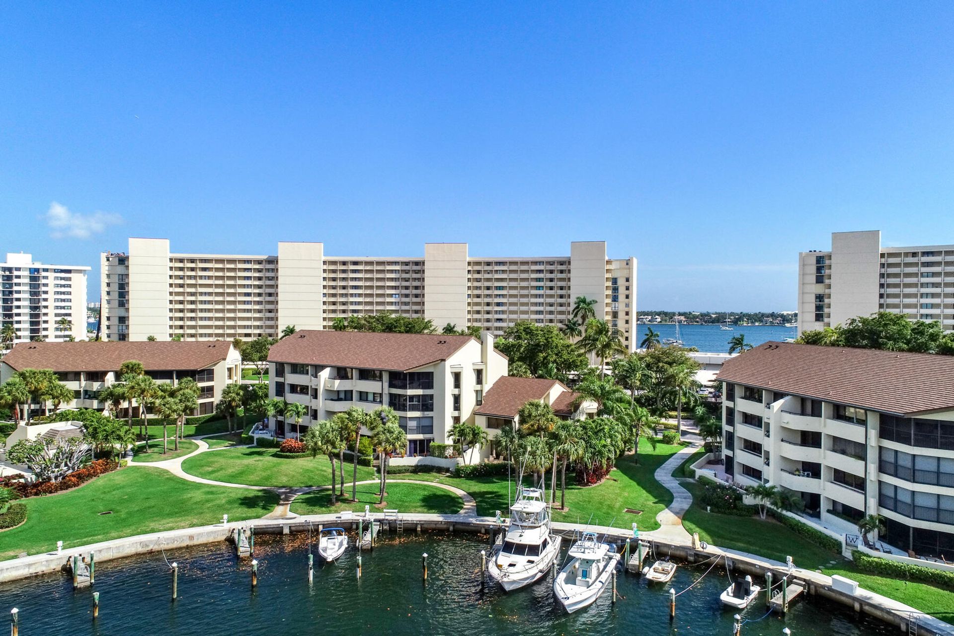 Condominium in North Palm Beach, Florida 11656737