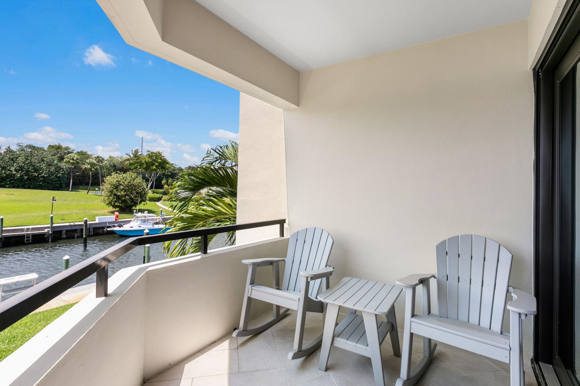 Condominium in North Palm Beach, Florida 11656737