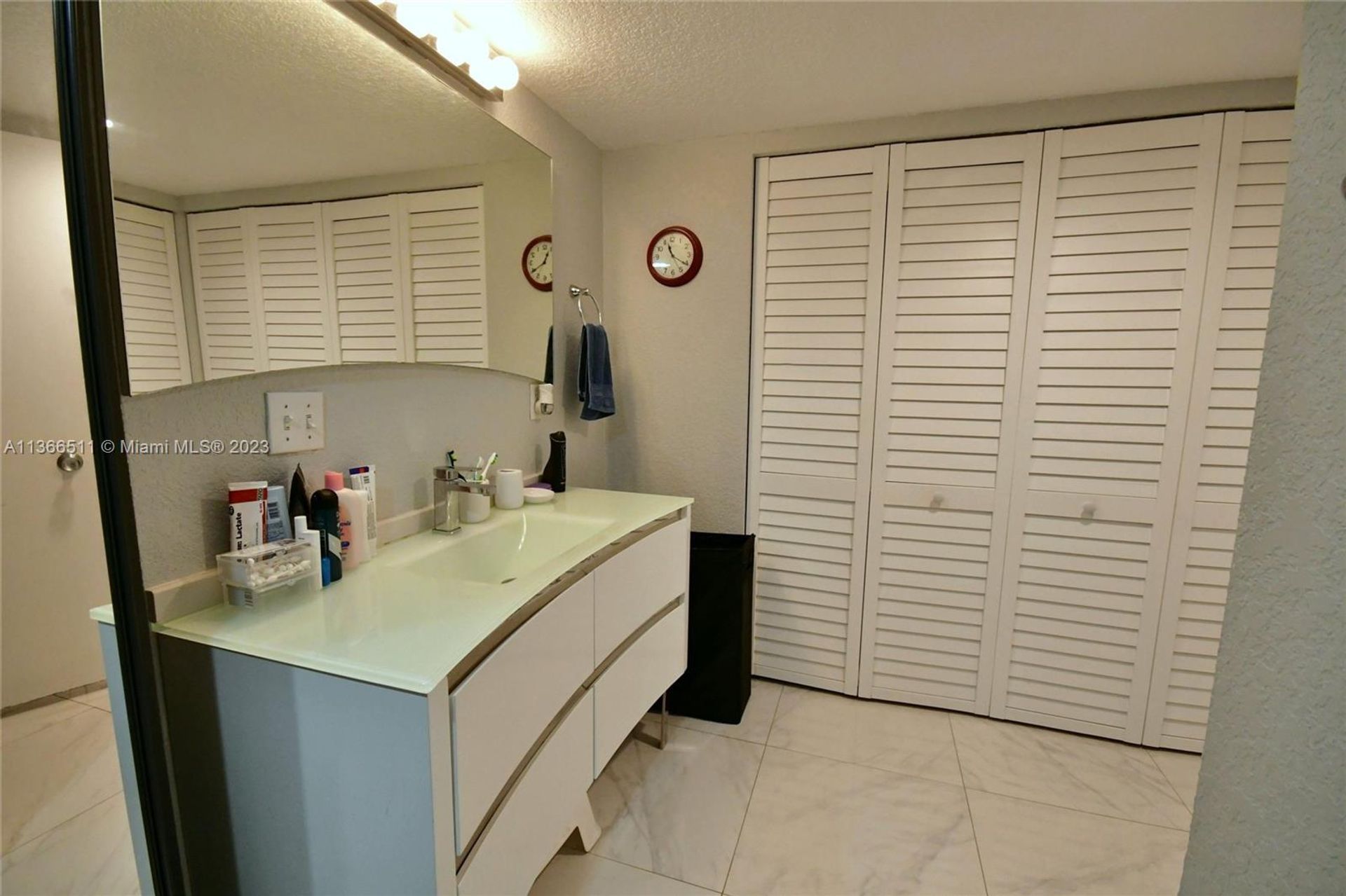 Condominio en Weston, Florida 11656780