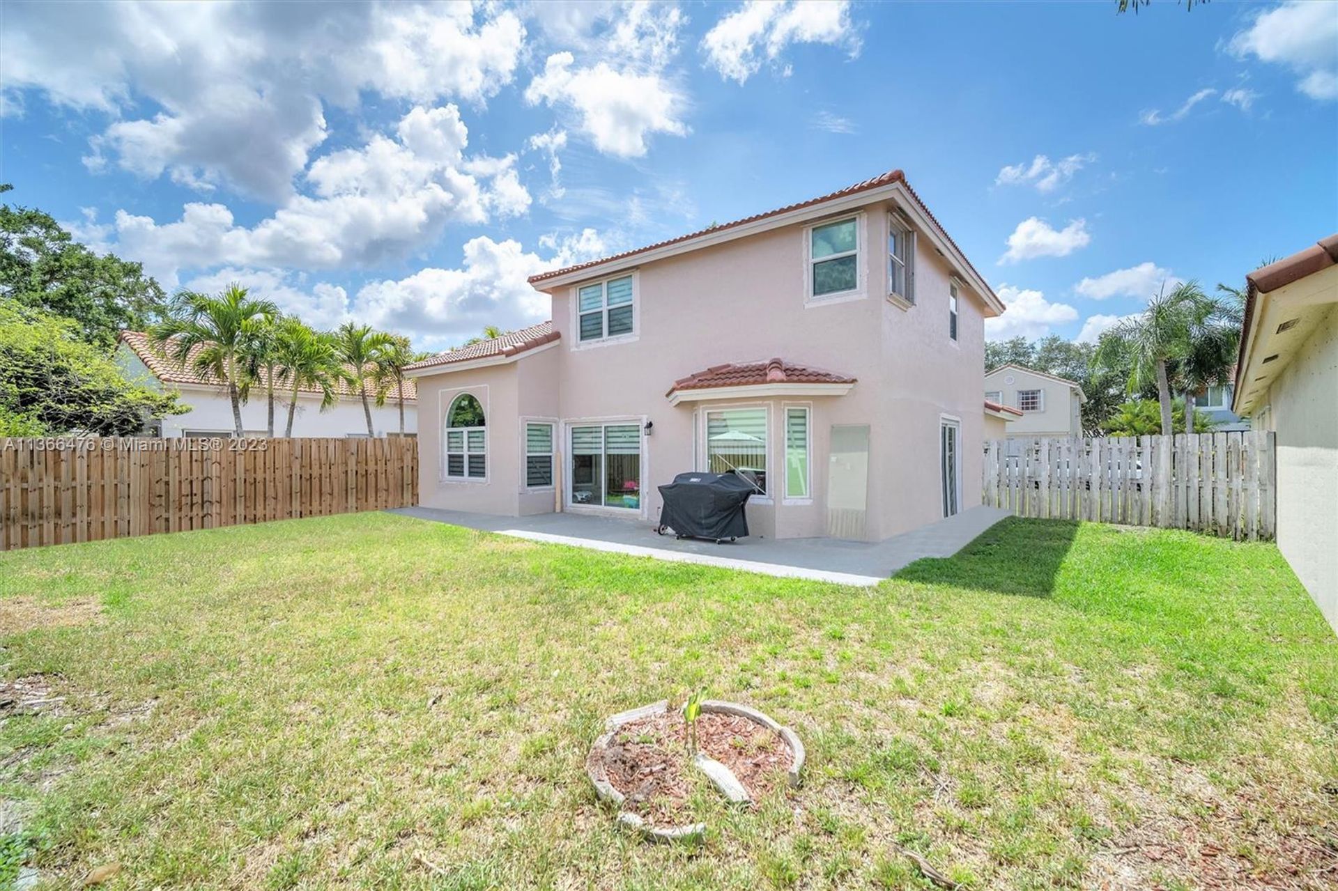 House in Sunrise, Florida 11656781