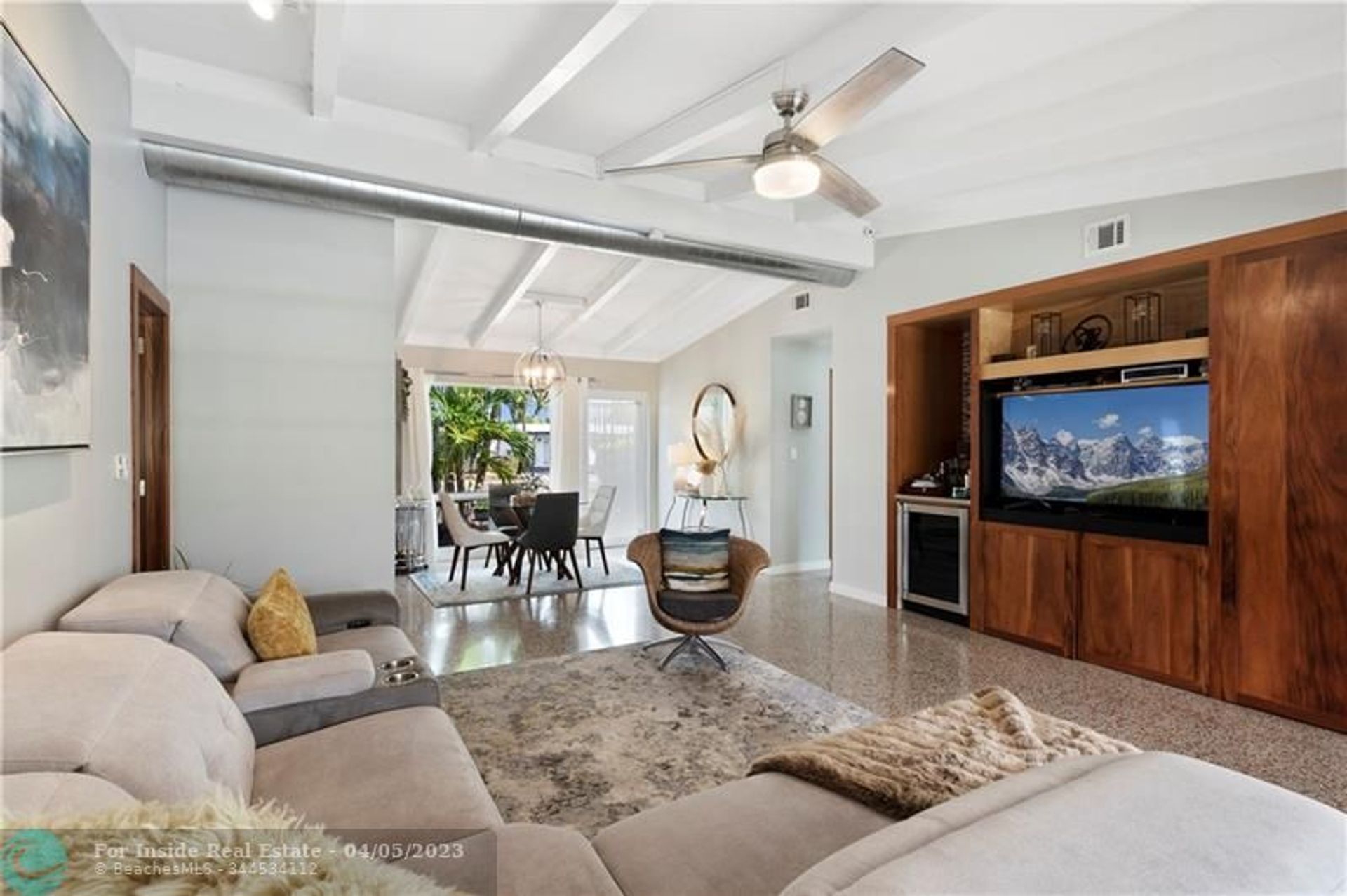 Residential in Fort Lauderdale, Florida 11656799