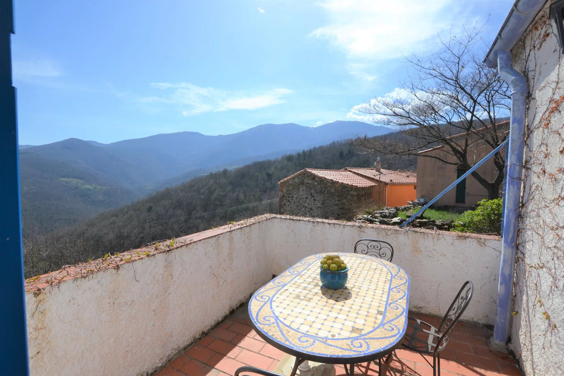 Dom w La Bastide, Pyrénées-Orientales 11657679