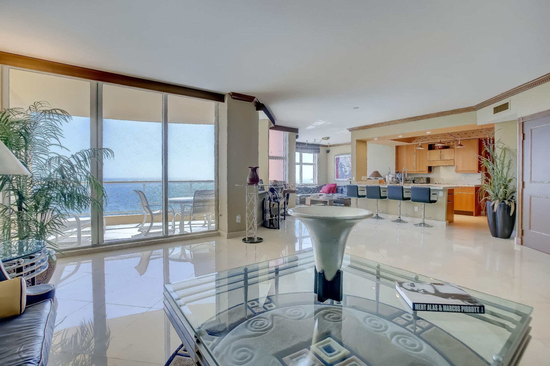 Condominium in Fort Lauderdale, Florida 11657724