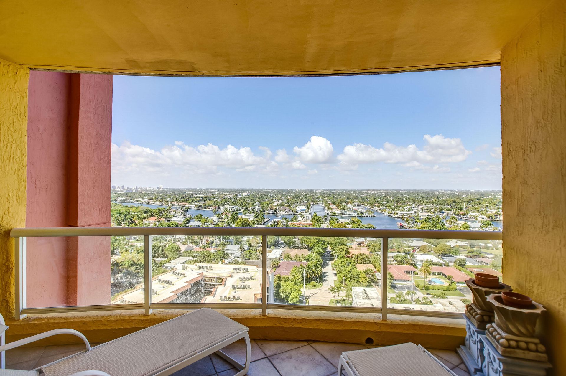 Condominium in Fort Lauderdale, Florida 11657724