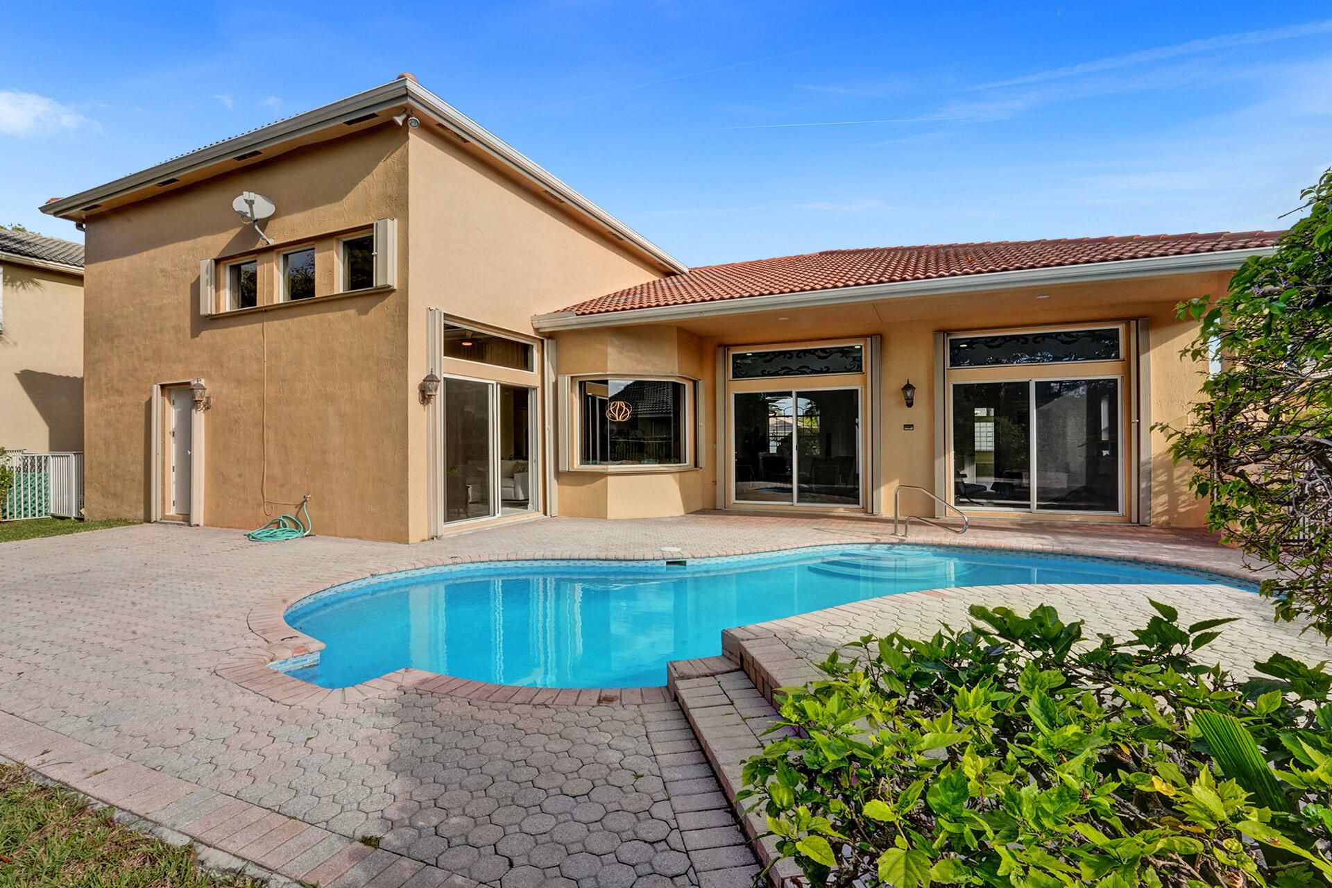 House in Boca Raton, Florida 11657738