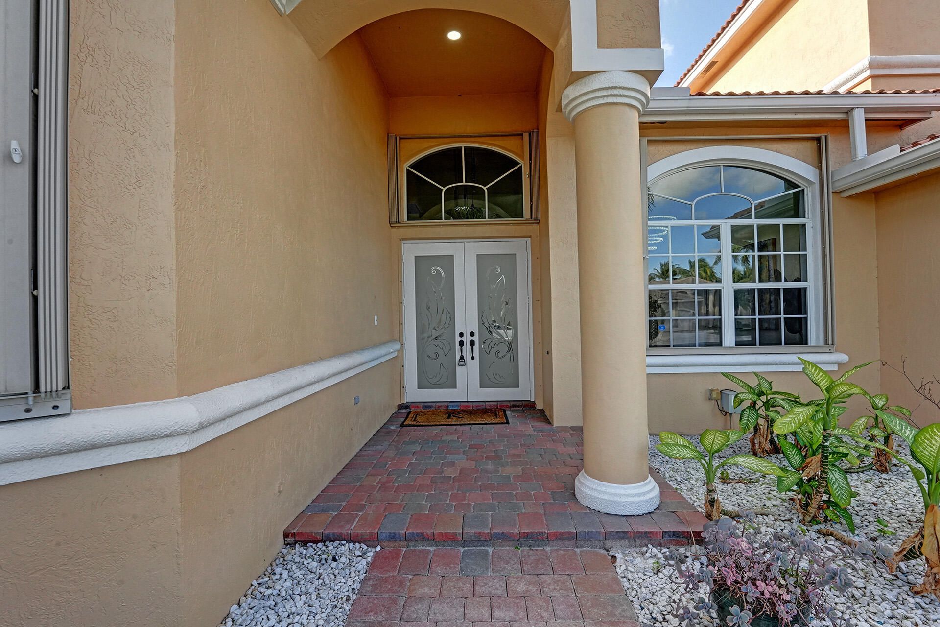 House in Boca Raton, Florida 11657738