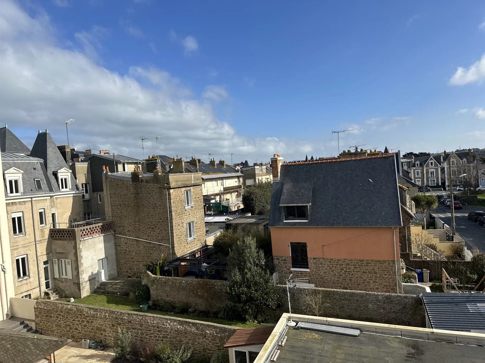 Кондоминиум в Saint-Malo, Ille-et-Vilaine 11657787