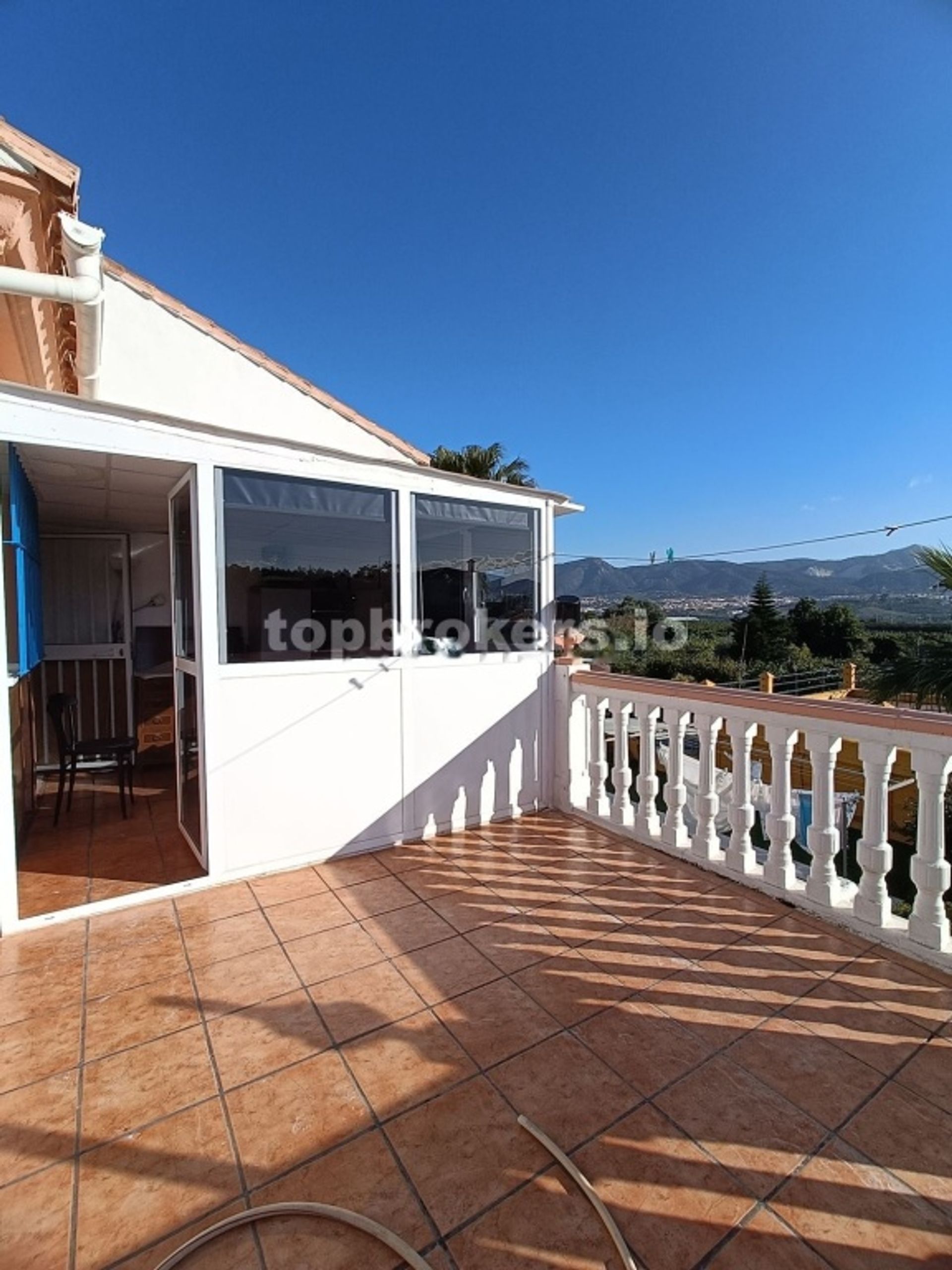 Rumah di Alhaurín de la Torre, Andalucía 11658450