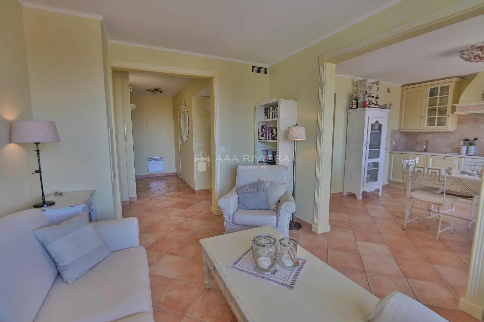 Condominio nel Mandelieu-la-Napoule, Alpes-Maritimes 11659222