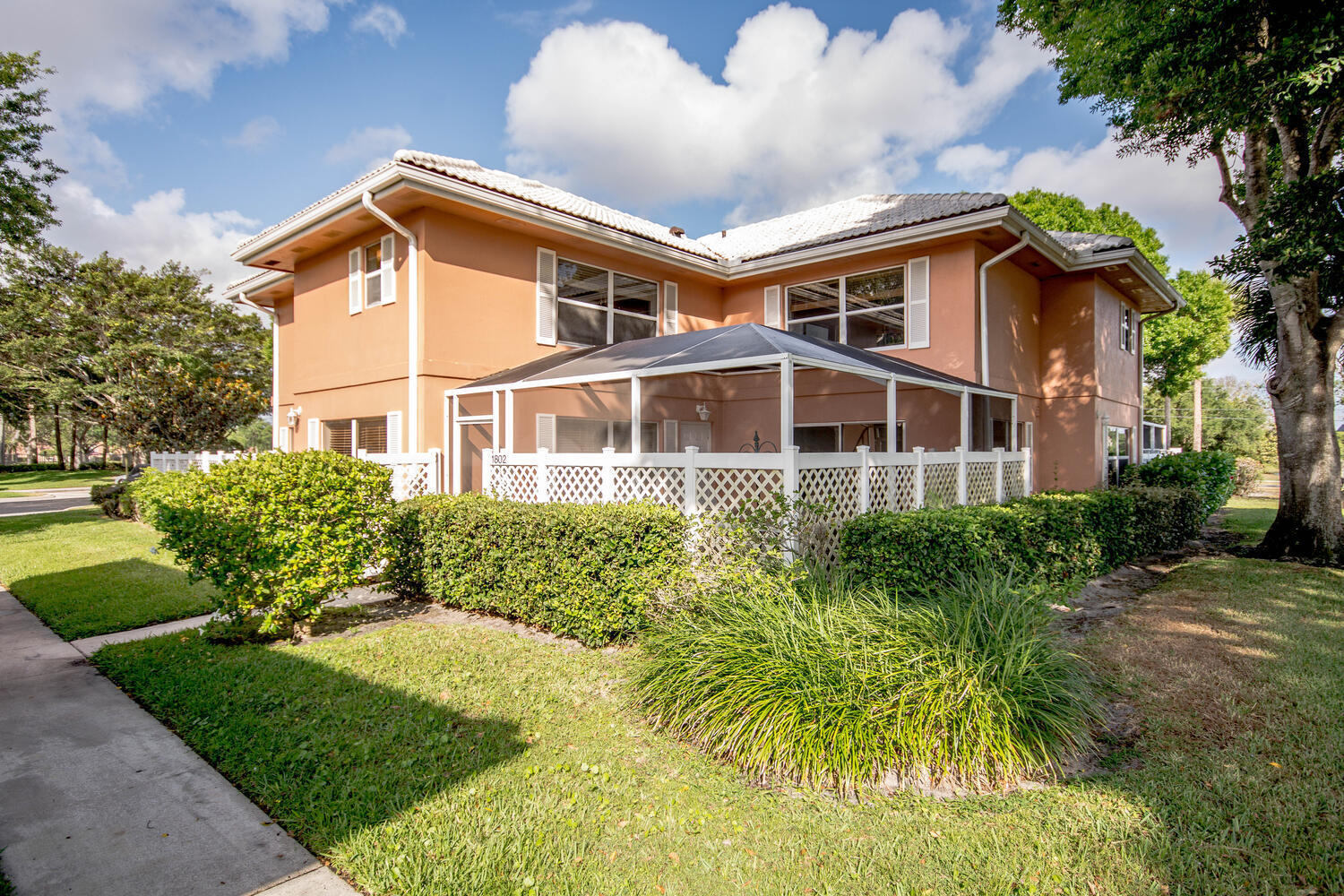 House in West Palm Beach, Florida 11659236