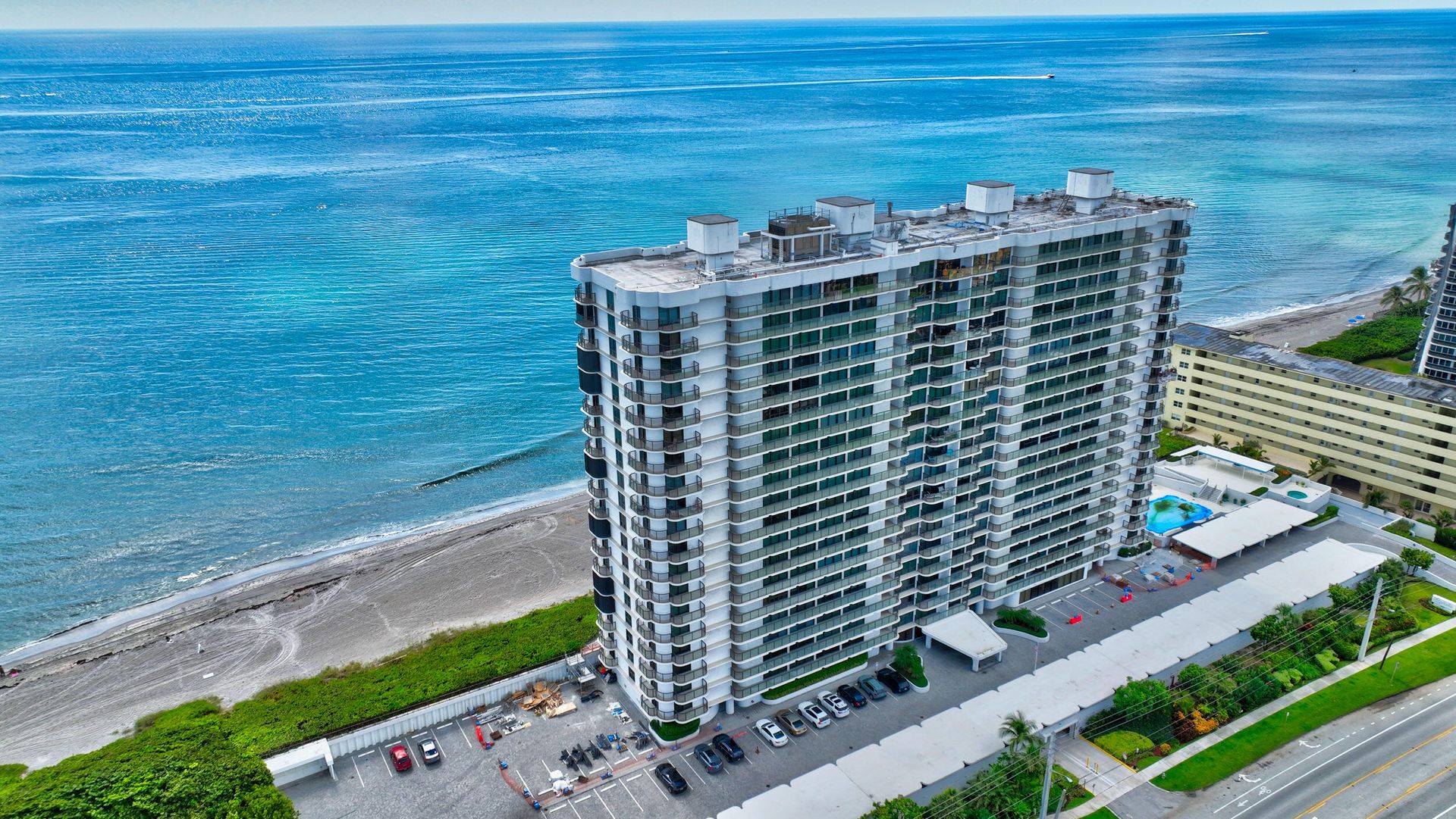 Condominium in Little Harbor on the Hillsboro, Florida 11659876