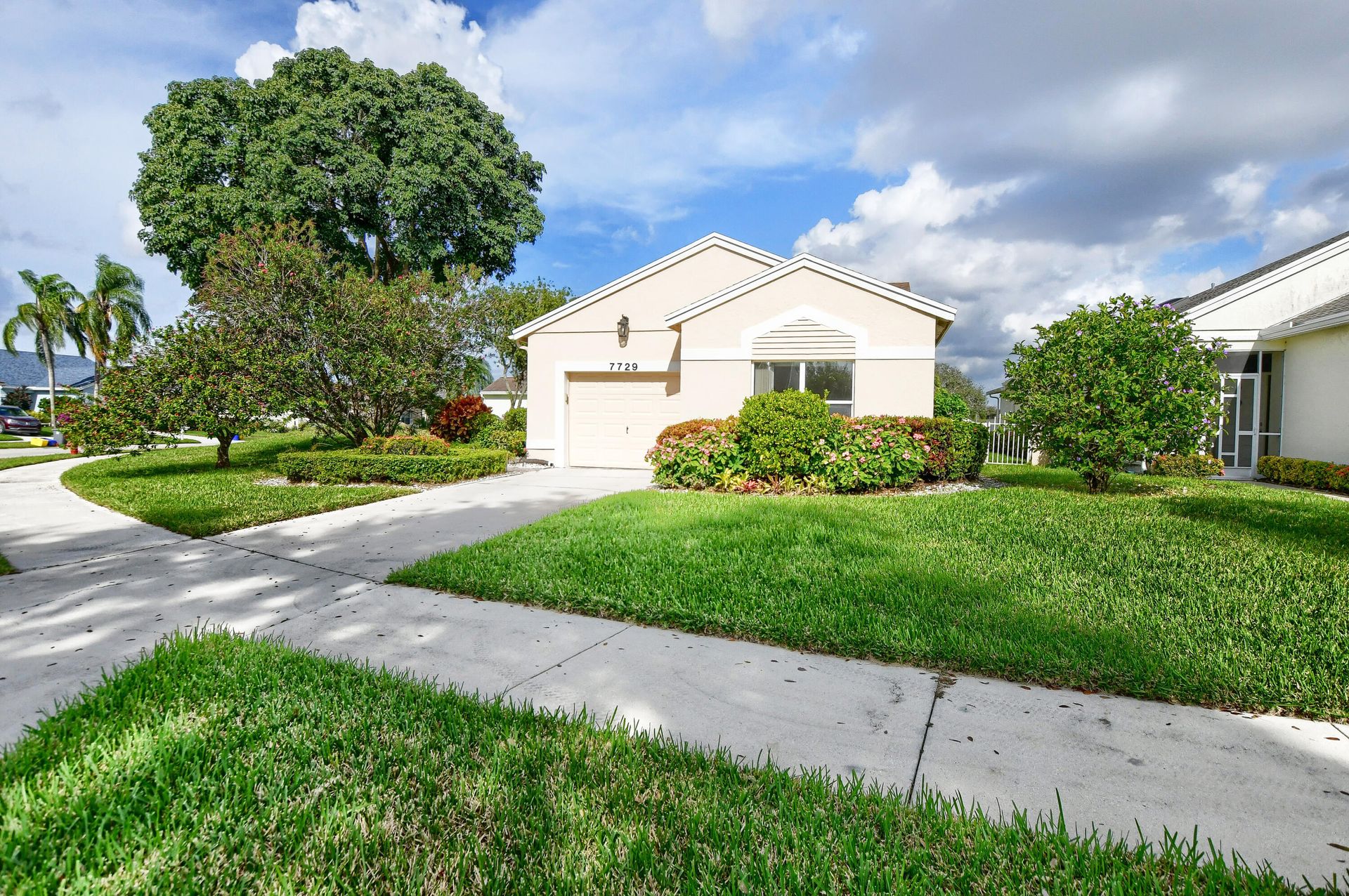 rumah dalam Kampung Oriole, Florida 11659909