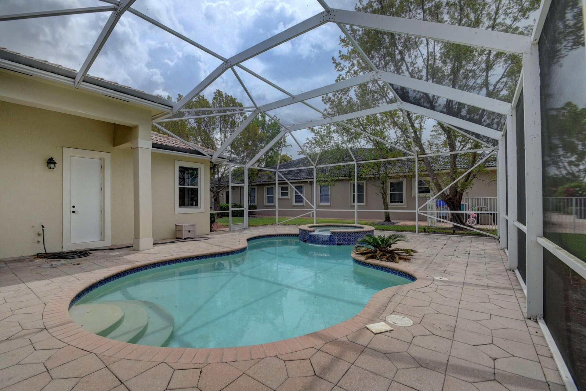 House in Wellington, Florida 11660573