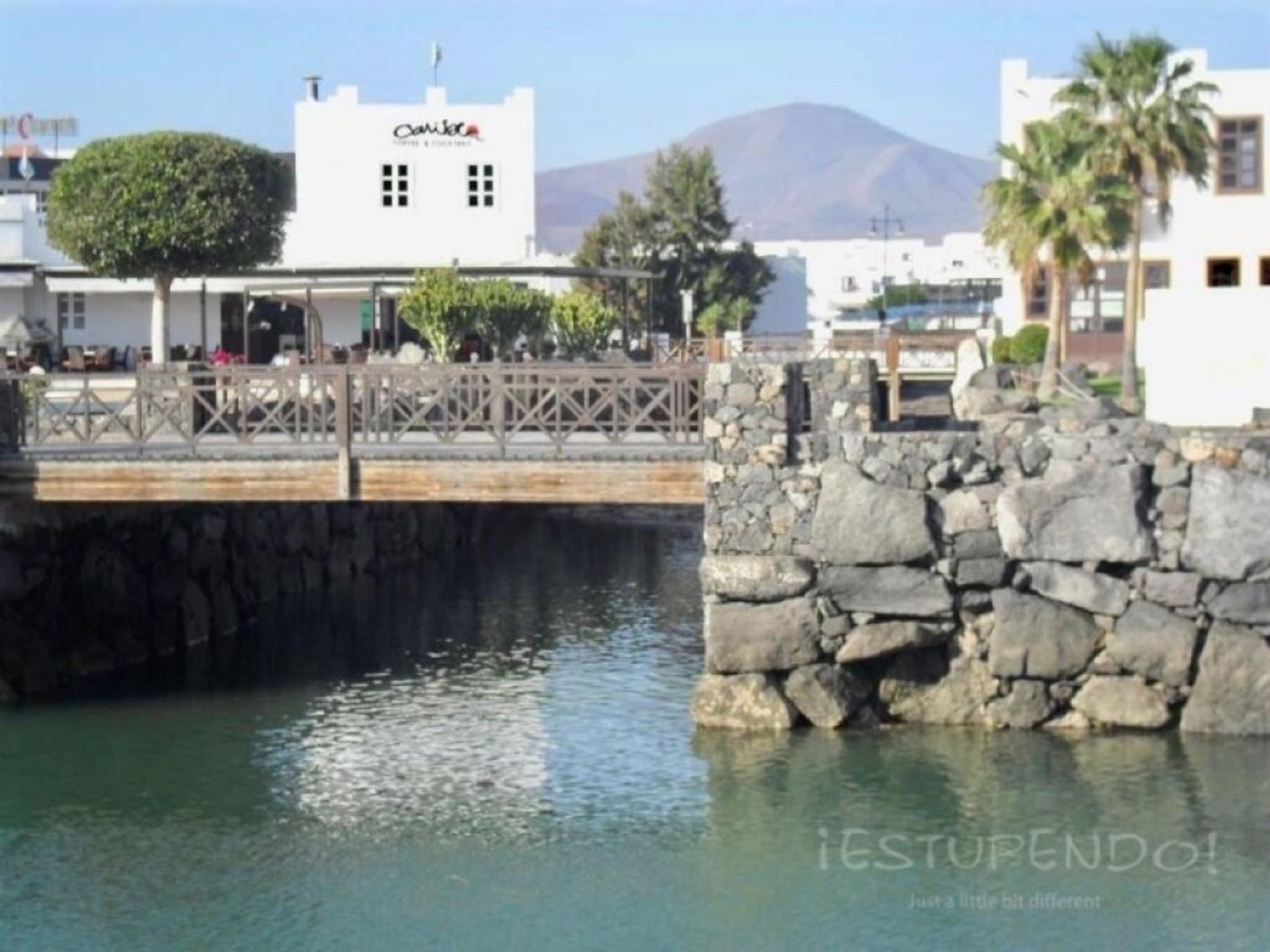 σπίτι σε Playa Blanca, Canarias 11662308