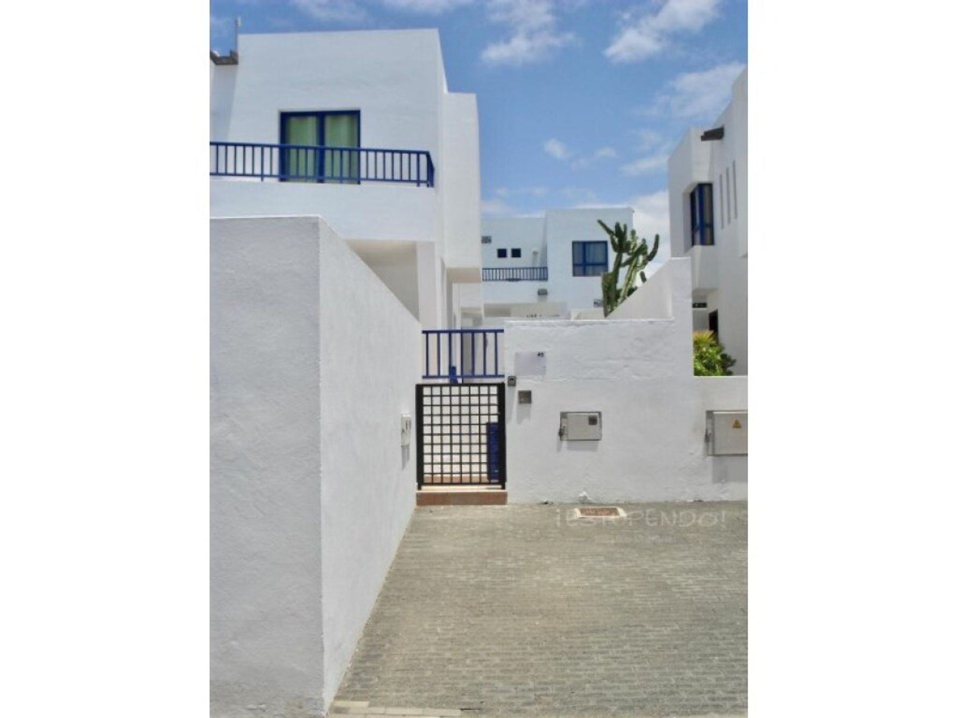 rumah dalam Playa Blanca, Canarias 11662308