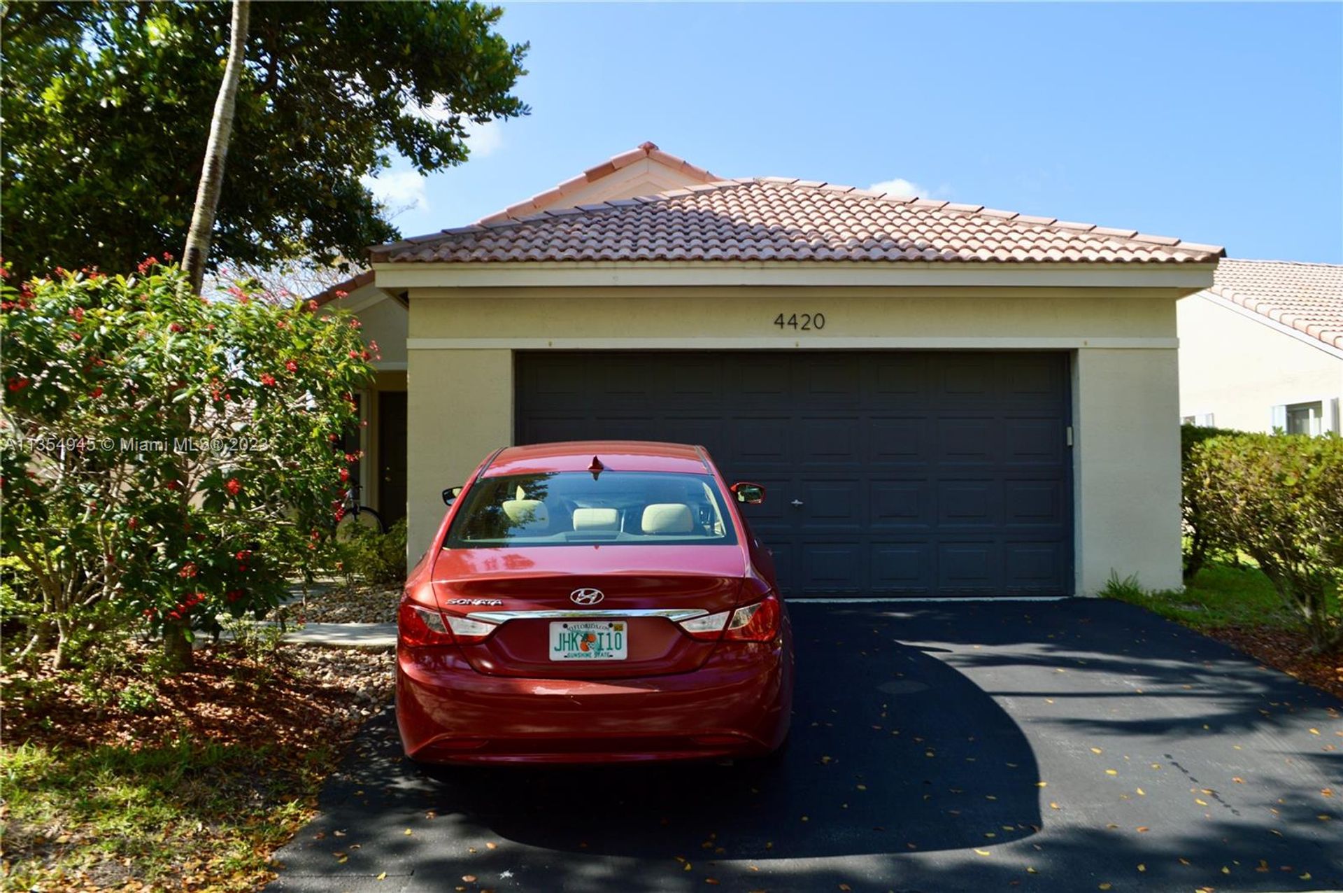 Kediaman dalam Weston, Florida 11662333