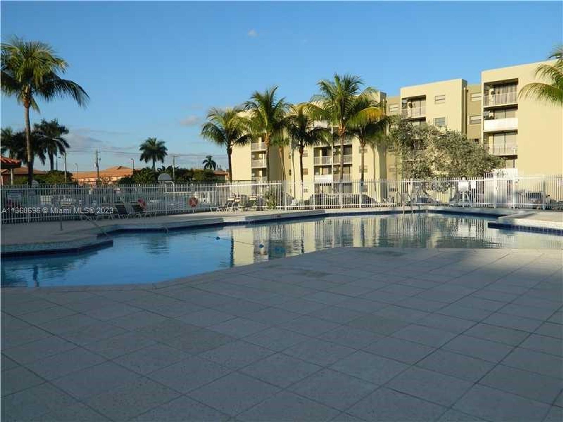 residencial no Miami, Florida 11662355