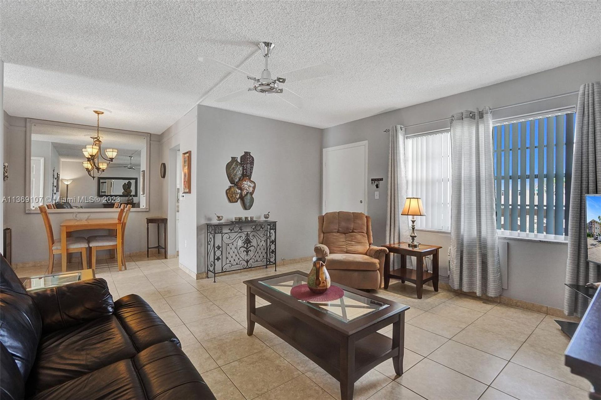 Condominium in Miami, Florida 11662375