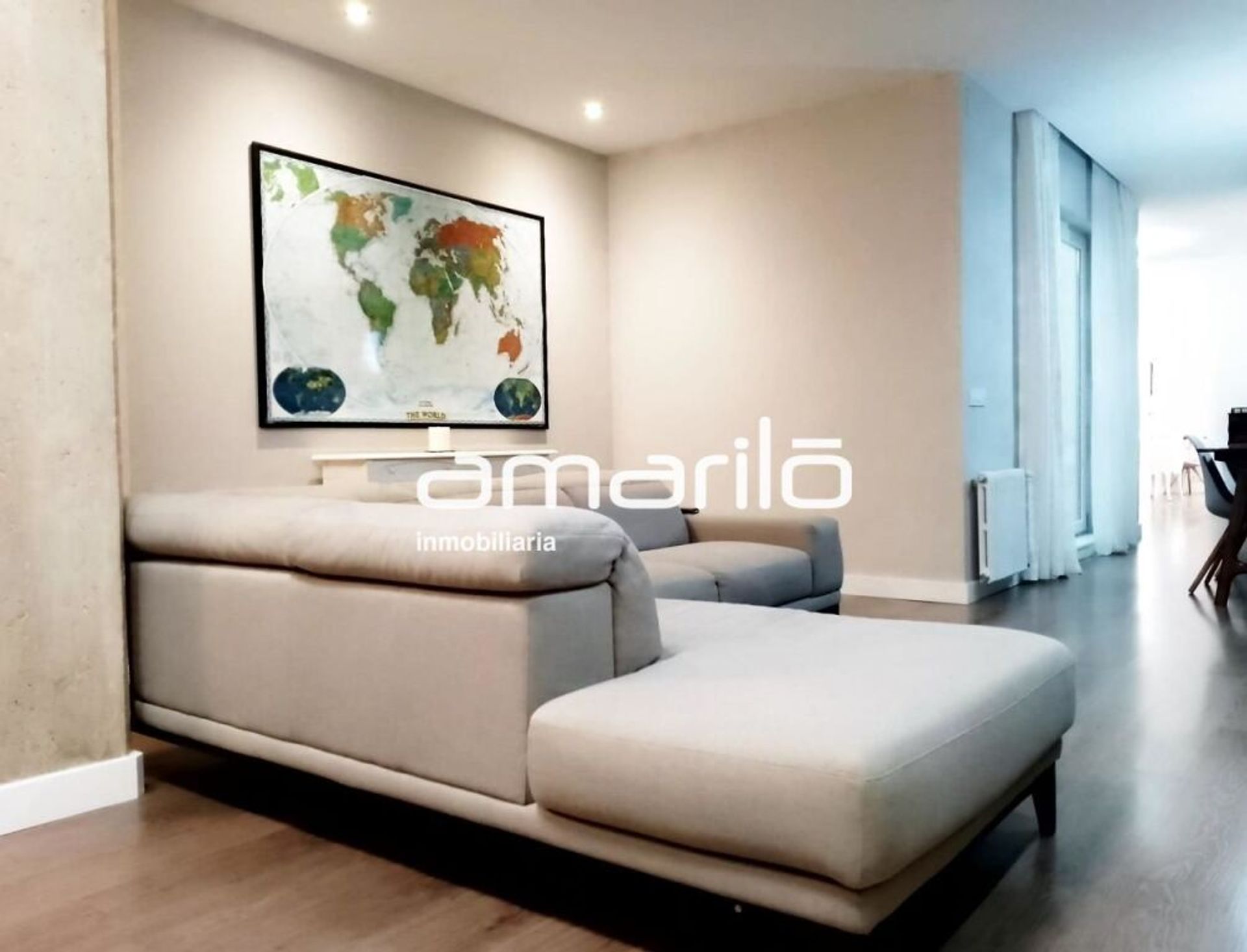 Condominium in Valencia, Comunidad Valenciana 11663051